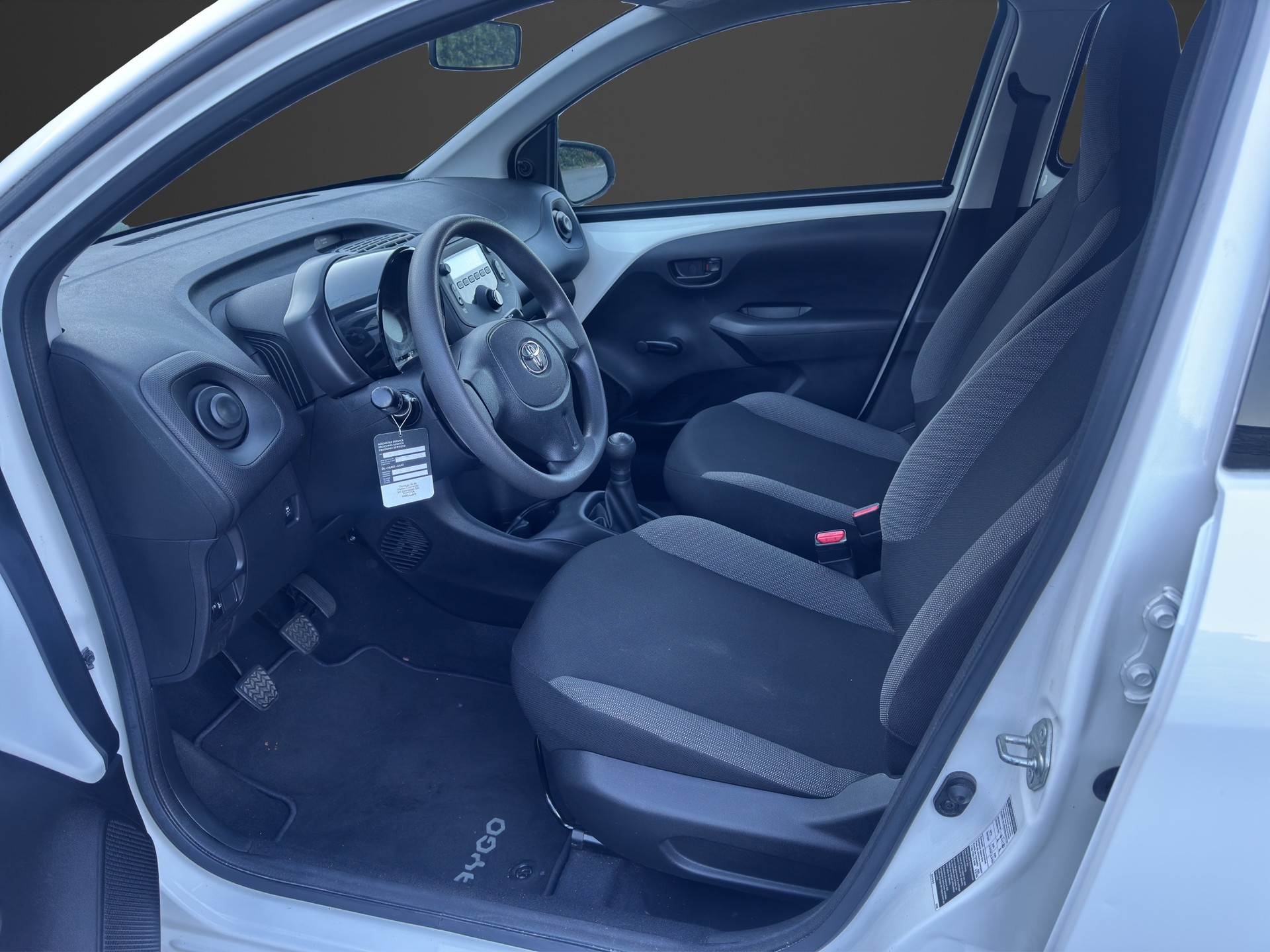 TOYOTA Aygo 1.0 VVT-i x-image-11