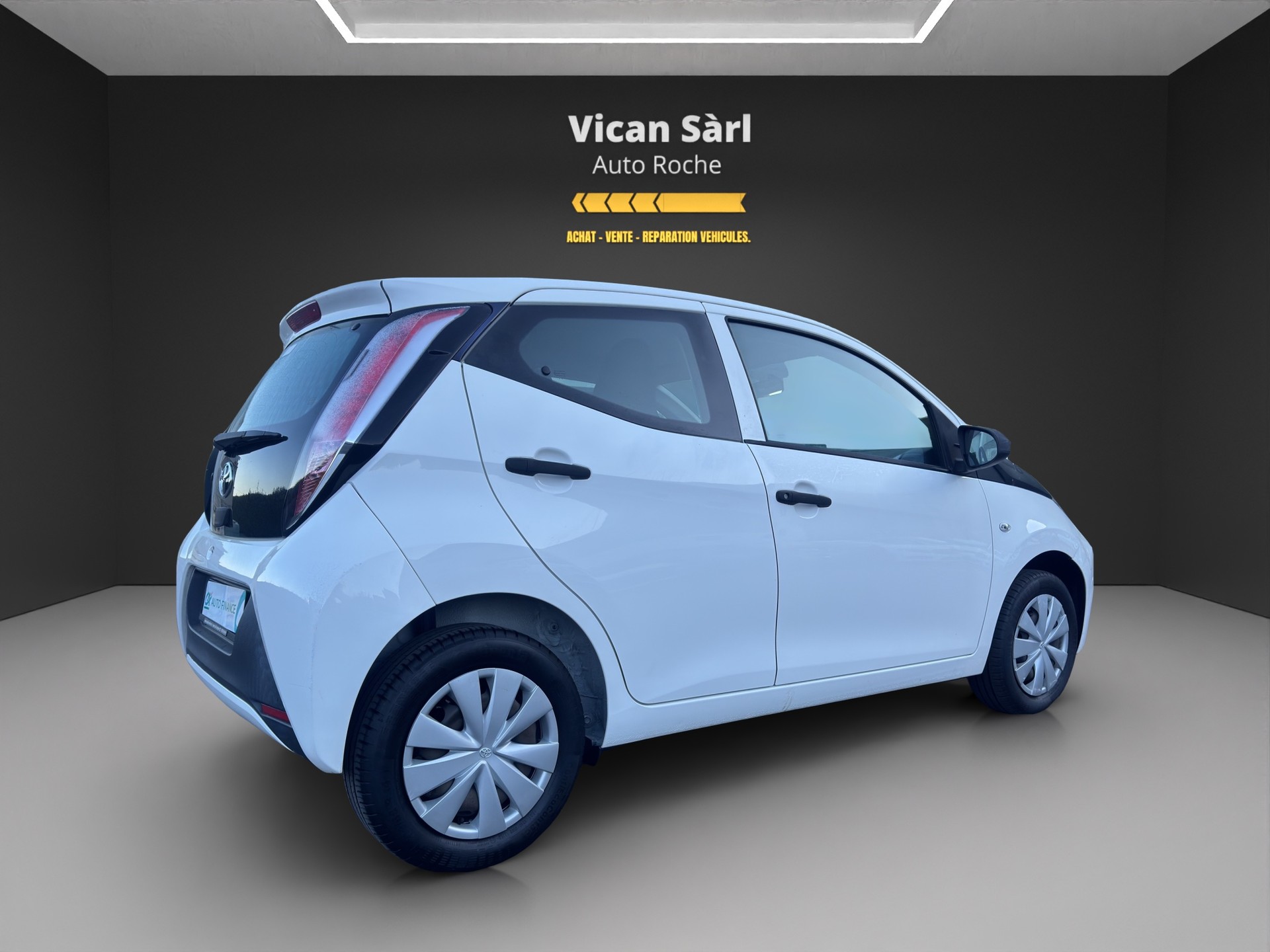 TOYOTA Aygo 1.0 VVT-i x-image-5