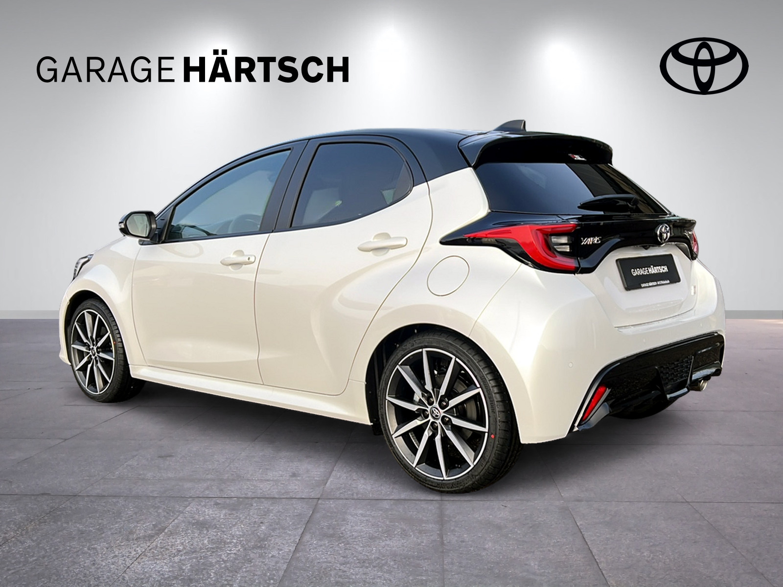 TOYOTA Yaris 1.5 VVT-i HSD GR Sport-image-3