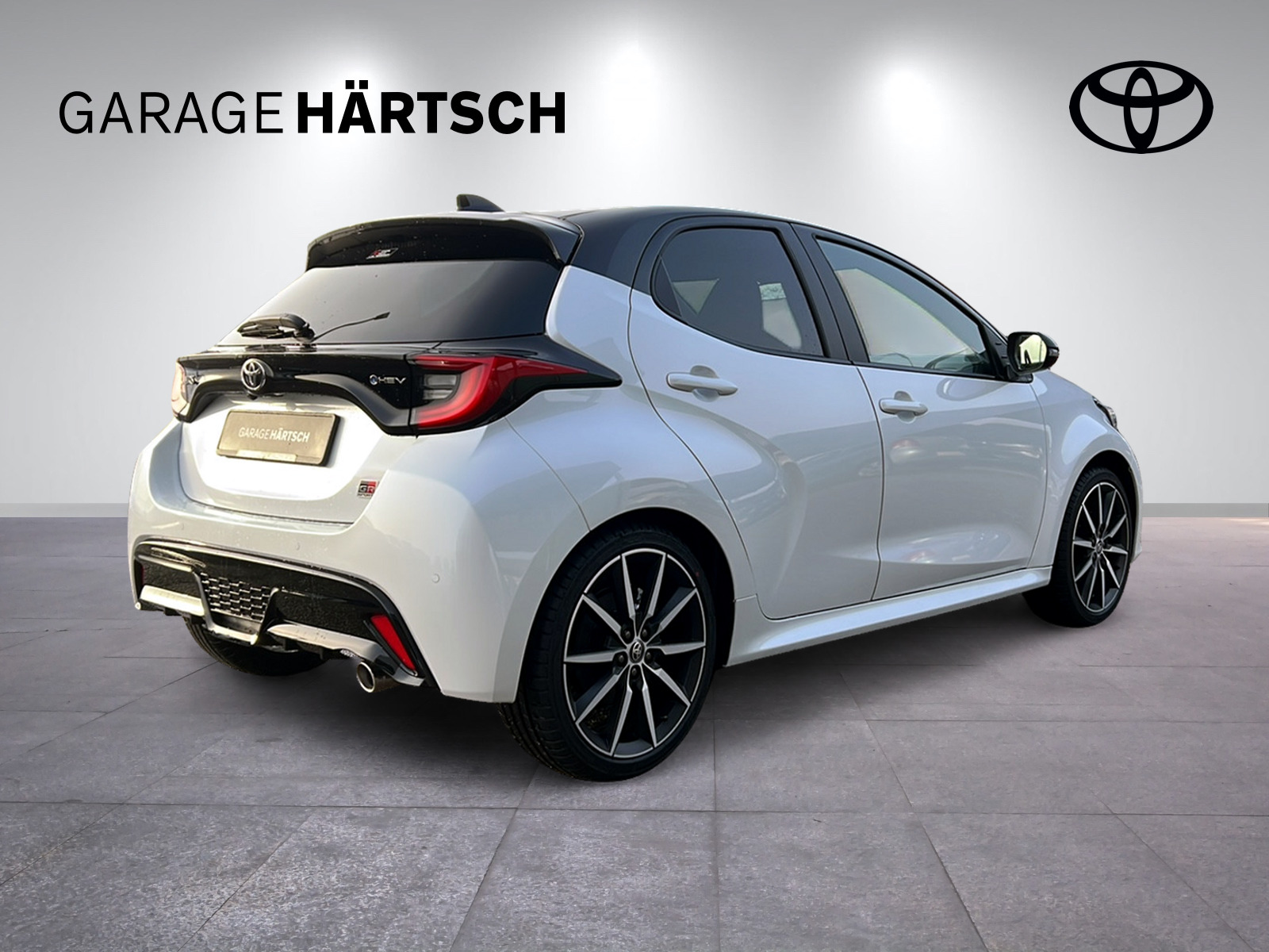 TOYOTA Yaris 1.5 VVT-i HSD GR Sport-image-6