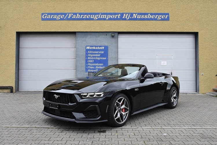 FORD Mustang Convertible 5.0 V8 GT Automat