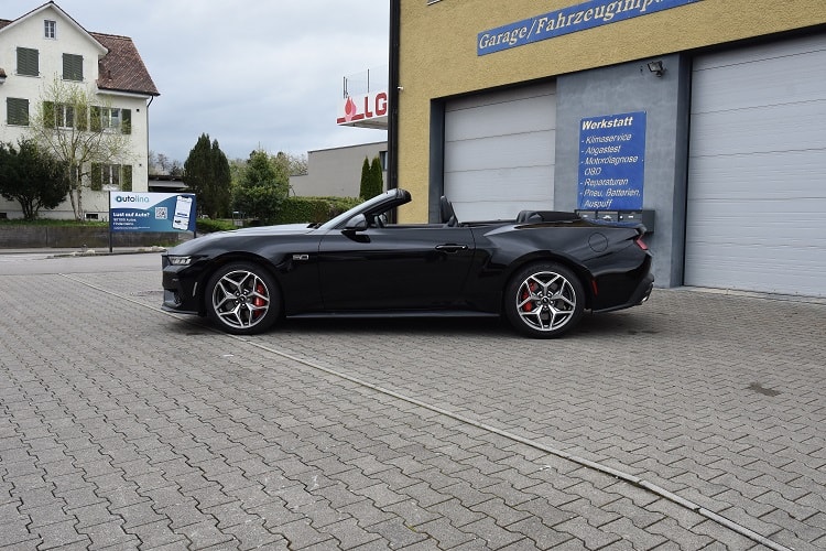 FORD Mustang Convertible 5.0 V8 GT Automat-image-14