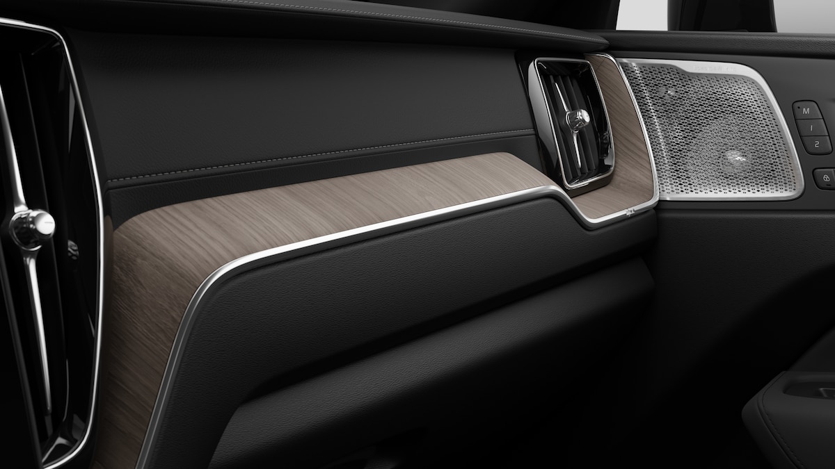 VOLVO XC60 2.0 T8 TE Ultra Dark eAWD-image-9