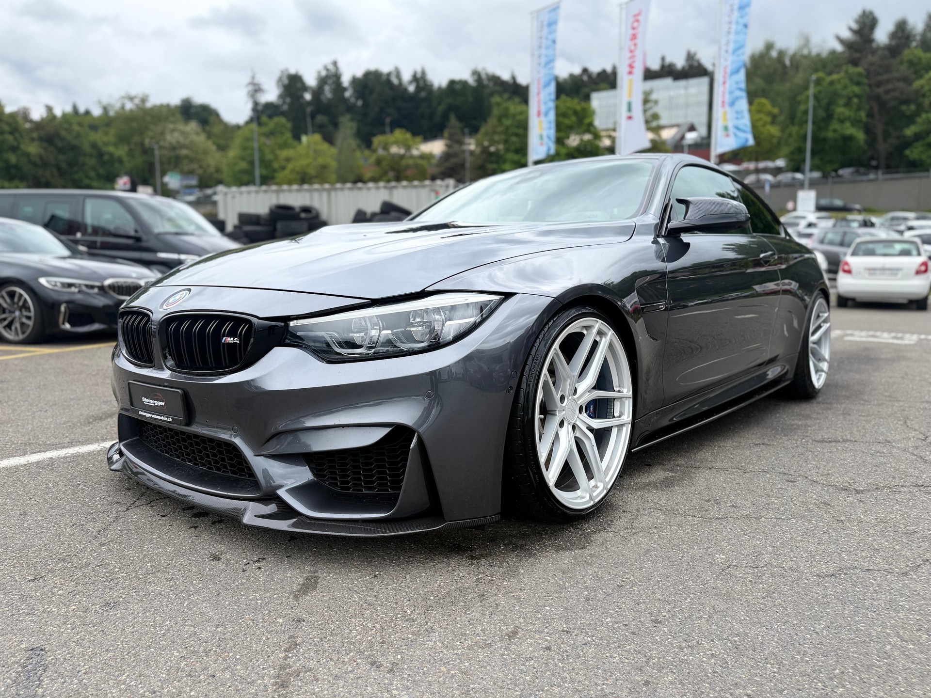 BMW M4 Coupé Competition DKG ° Grail Auspuffanlage ° Carbon Anbauteile ° Z-Performance °-image-5