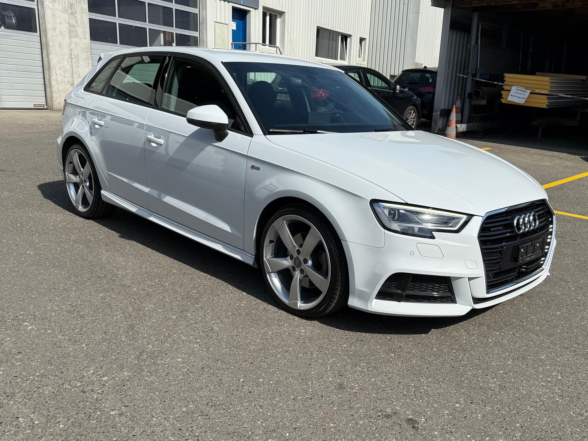 AUDI A3 Sportback 2.0 TDI Sport S-tronic quattro-image-0