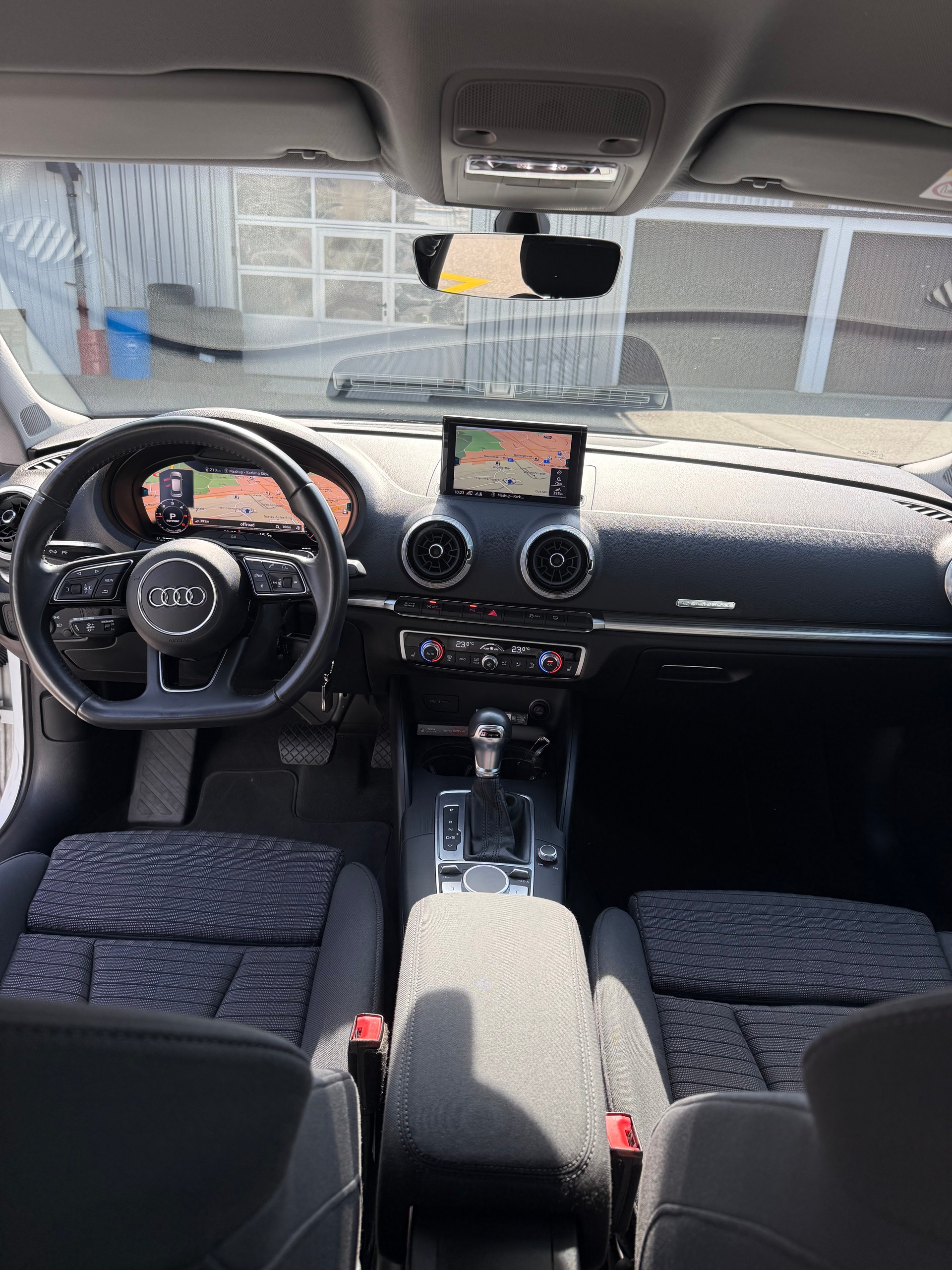 AUDI A3 Sportback 2.0 TDI Sport S-tronic quattro-image-7