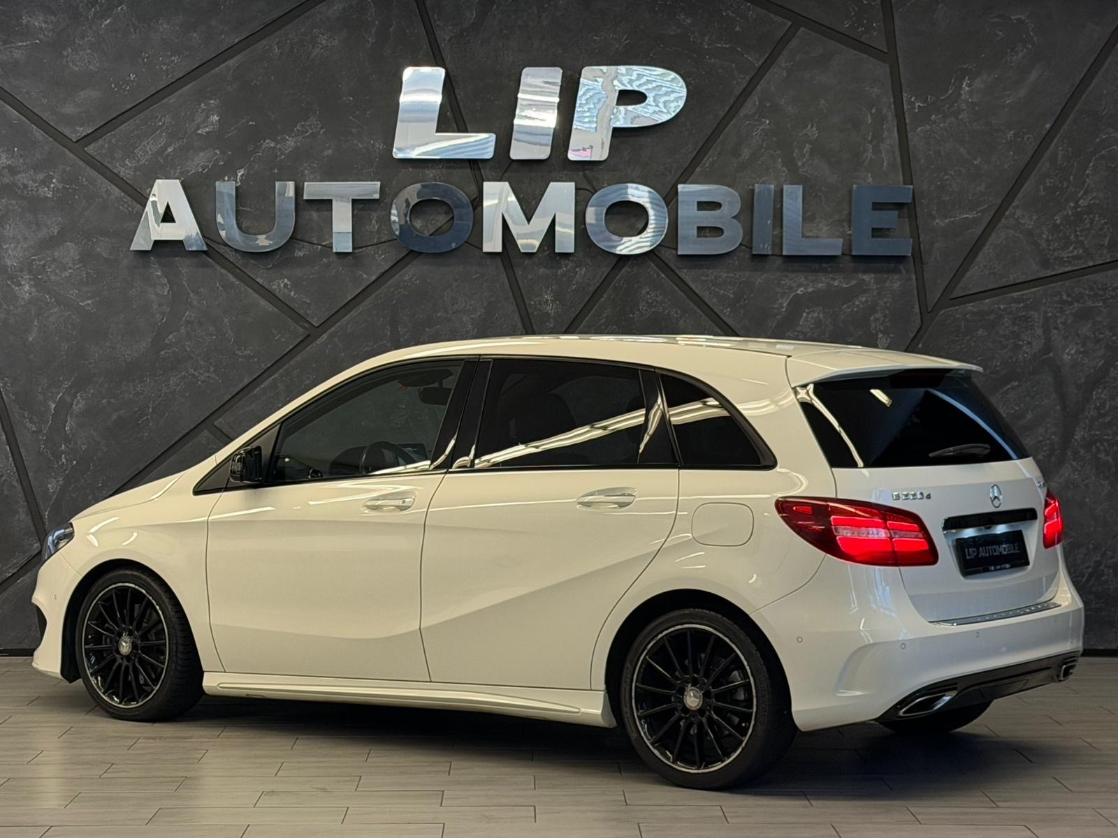 MERCEDES-BENZ B 220 CDI Swiss Star Edition AMG Line 4Matic-image-7