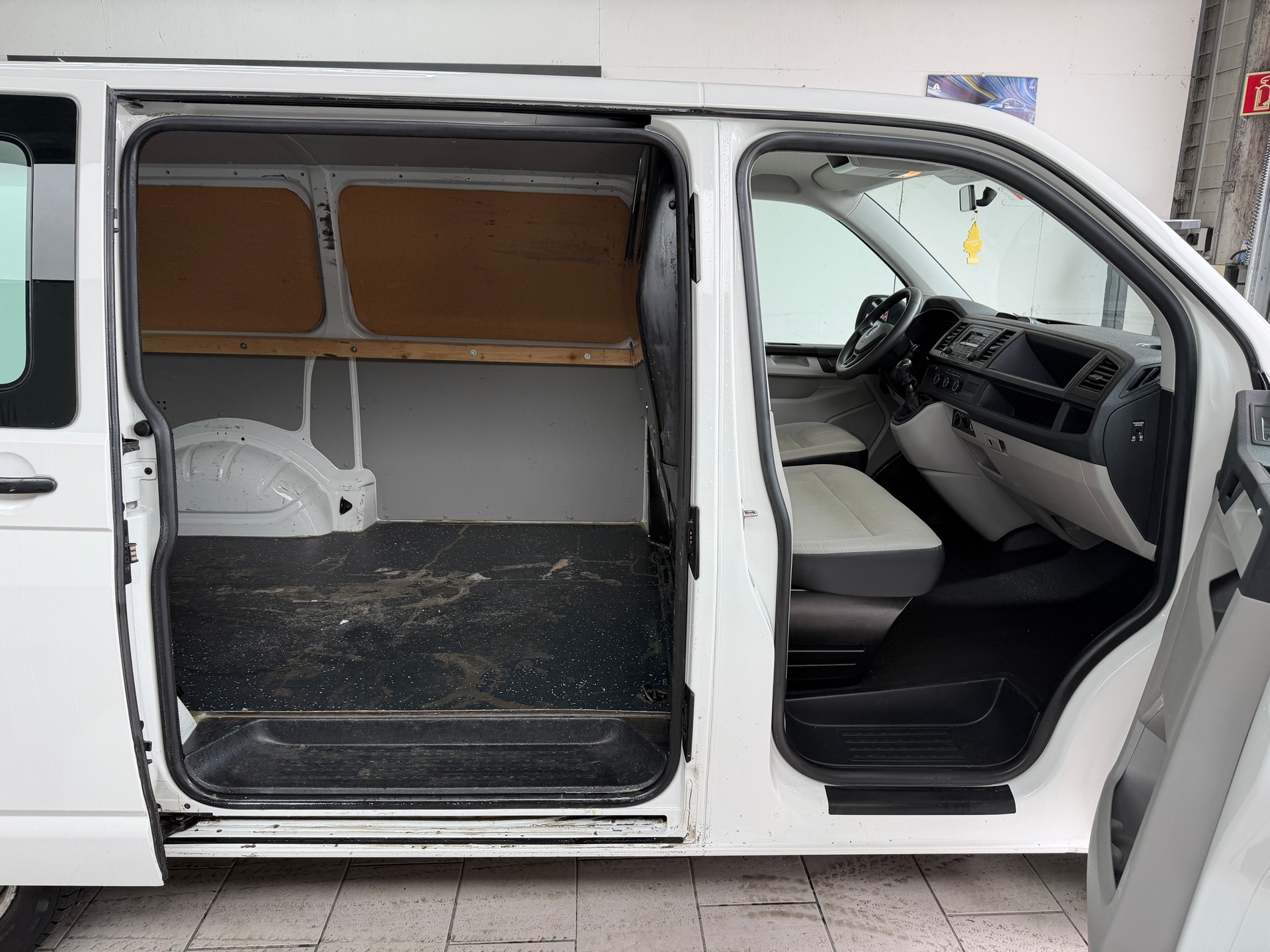 VW T6 2.0 TDI Euro 6-image-4
