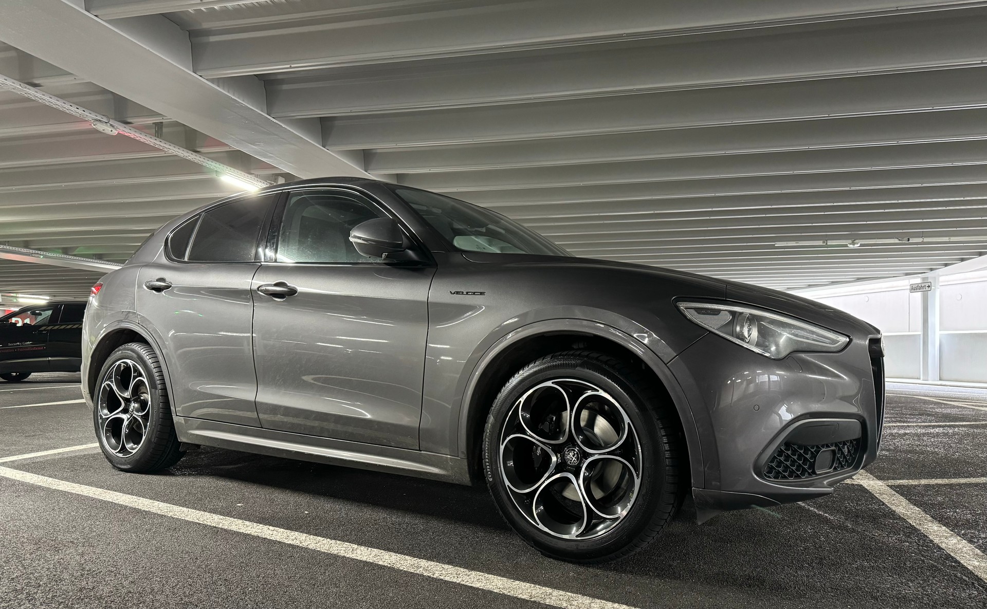 ALFA ROMEO 2.2 D Q4 210 Veloce-image-1