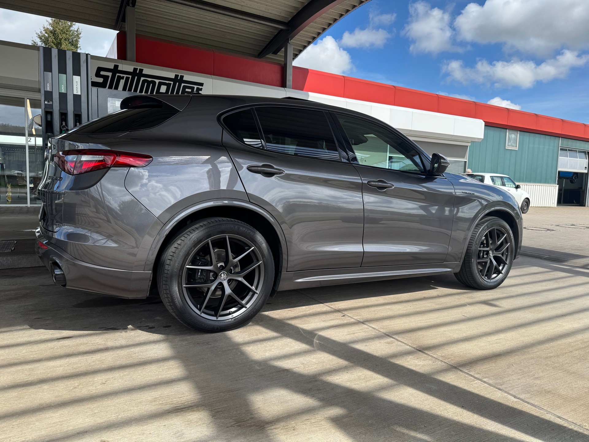 ALFA ROMEO 2.2 D Q4 210 Veloce-image-5