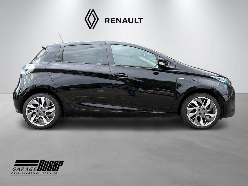 RENAULT Zoe R110 Limited-showroom-element-3