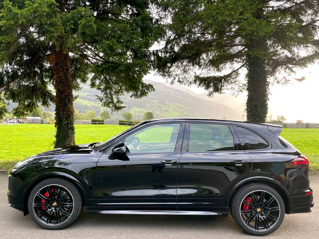 PORSCHE GTS PDK - Facelift-image-0