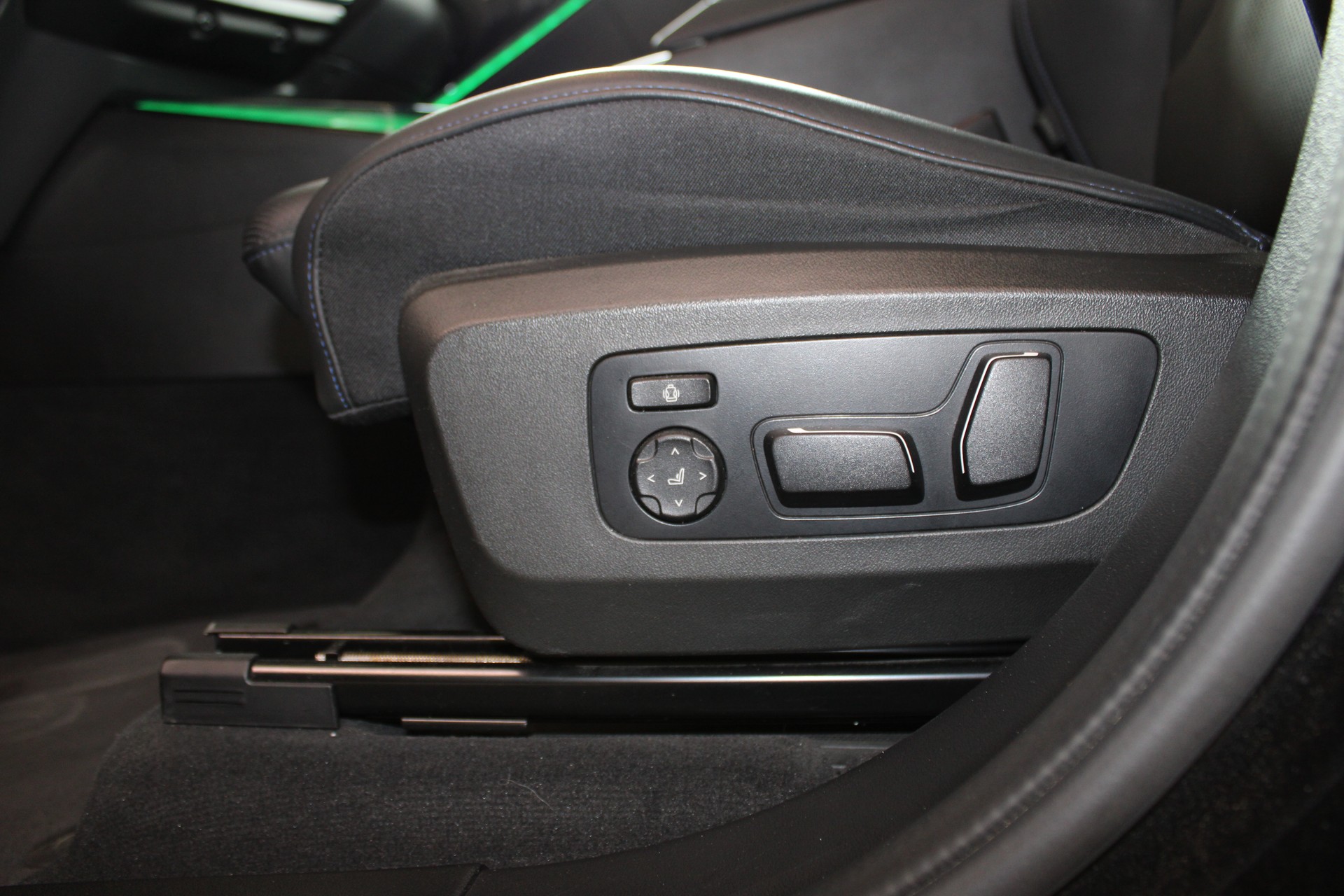 BMW X3 xDrive 48V 20d M Sport Pro-image-21