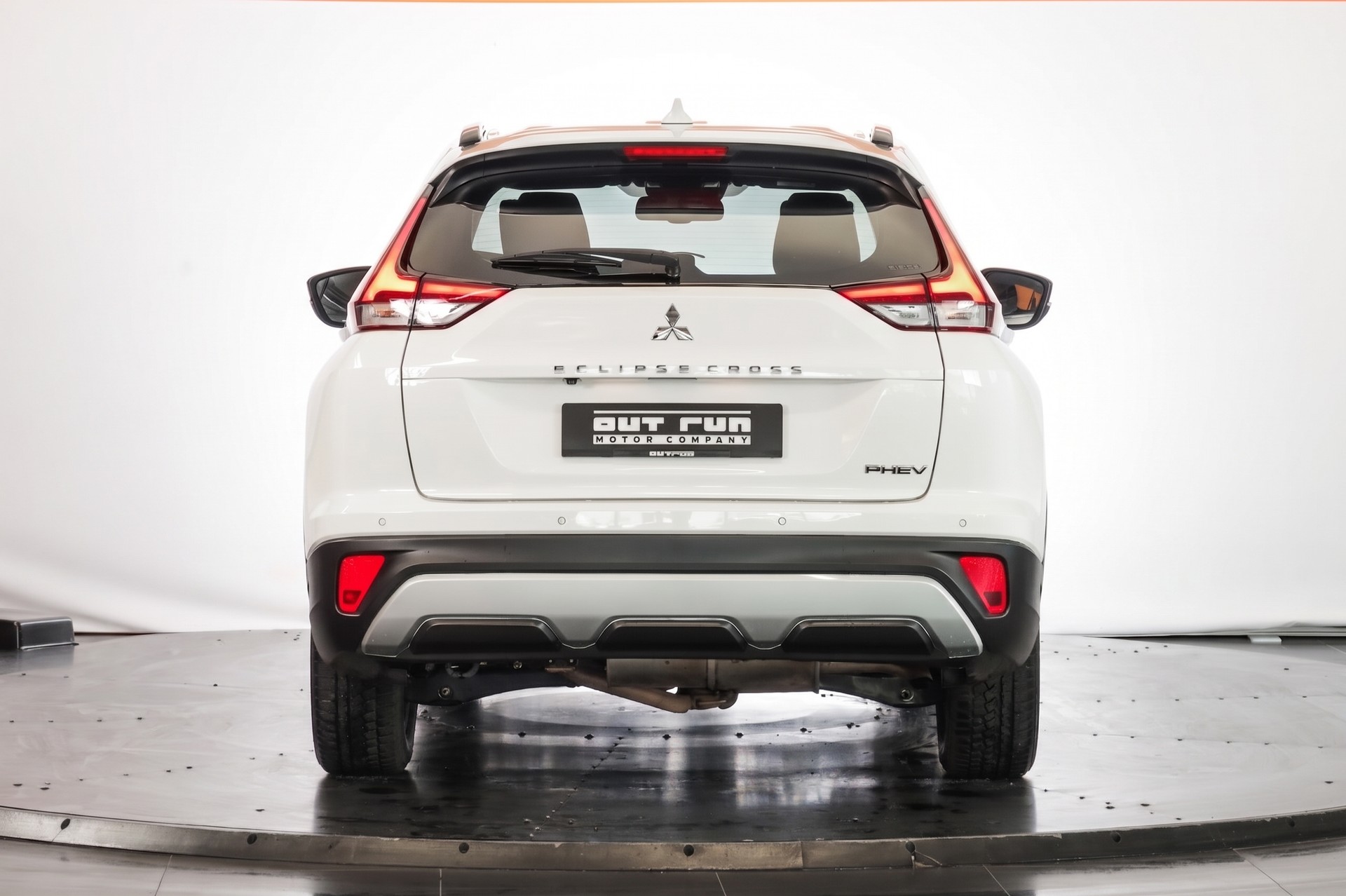 MITSUBISHI Eclipse Cross 2.4 PHEV Instyle+ 4WD-image-3