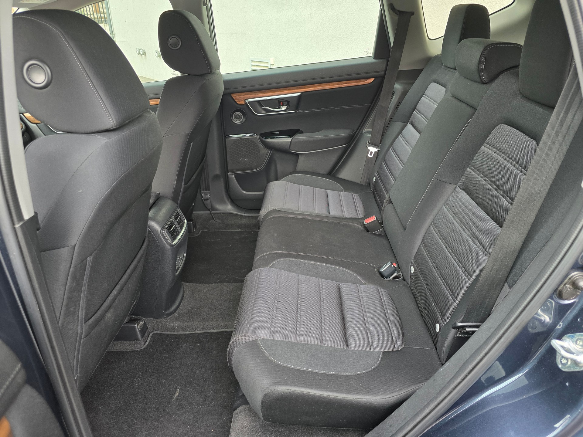 HONDA CR-V 2.0i MMD Hybrid Elegance 4WD Automatic-image-10