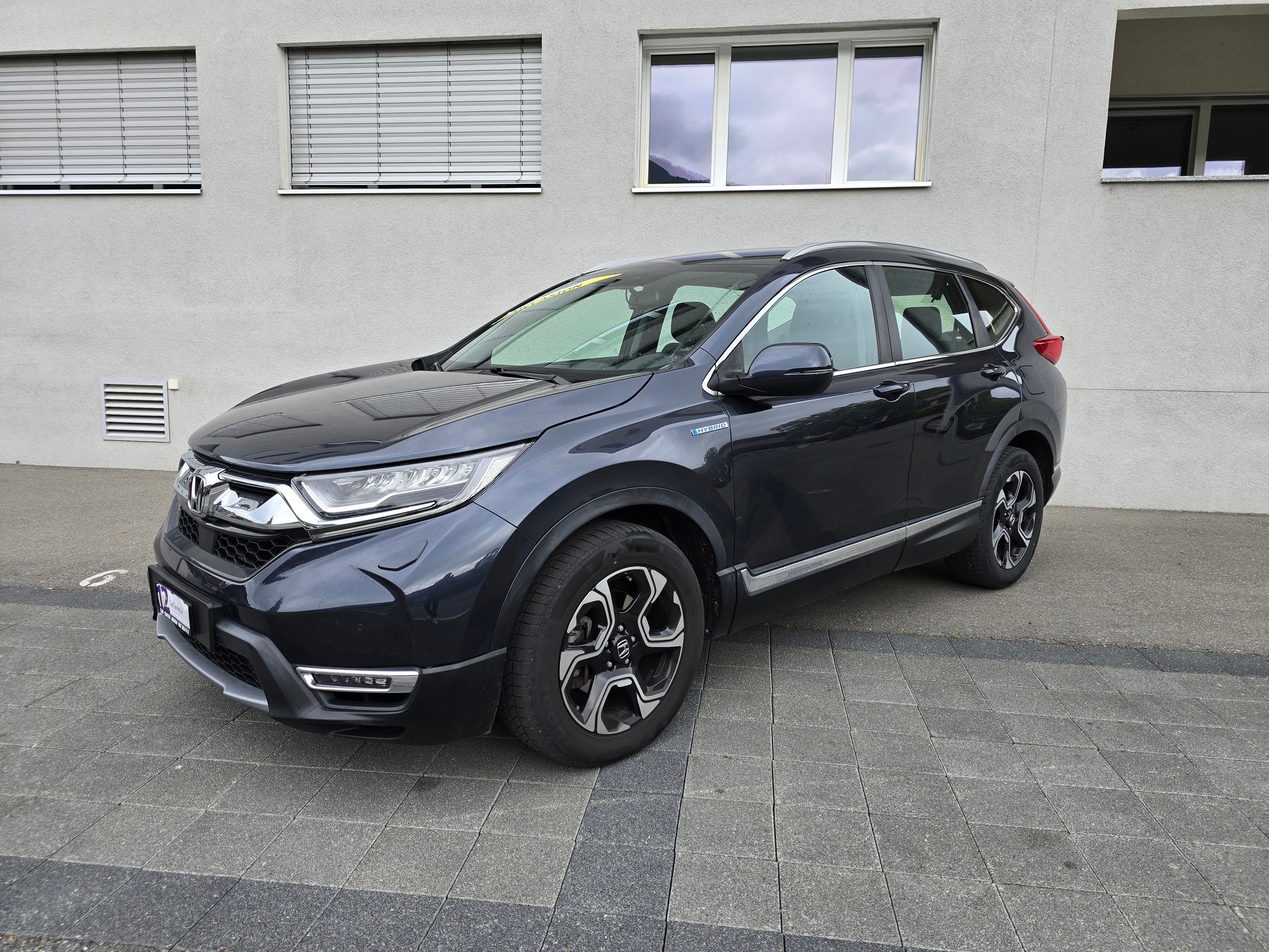 HONDA CR-V 2.0i MMD Hybrid Elegance 4WD Automatic-image-1