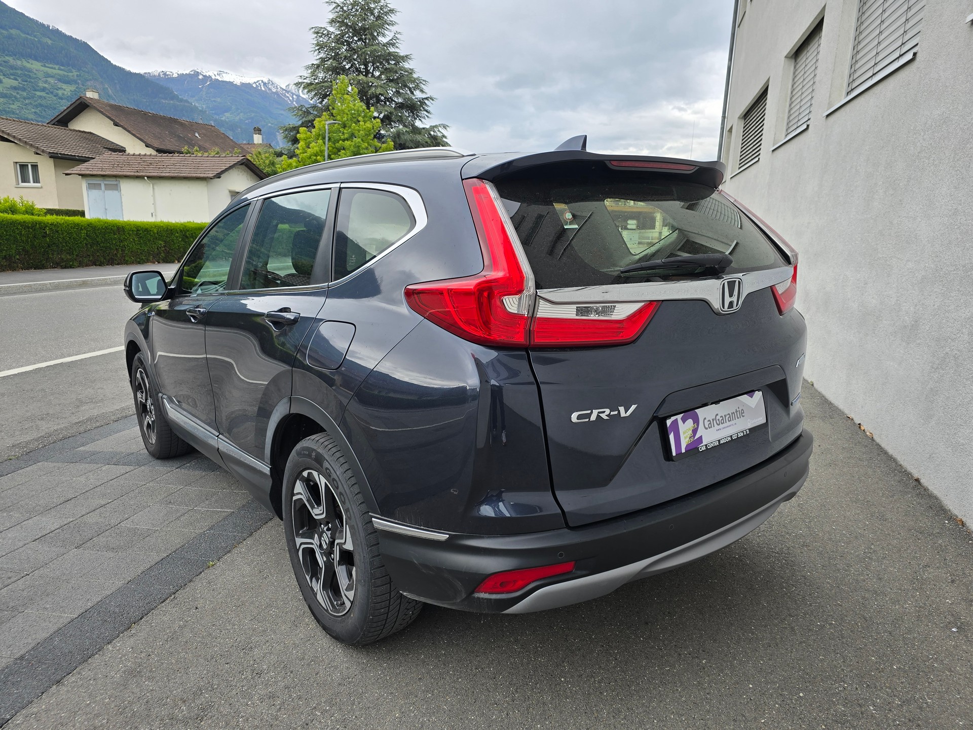 HONDA CR-V 2.0i MMD Hybrid Elegance 4WD Automatic-image-3