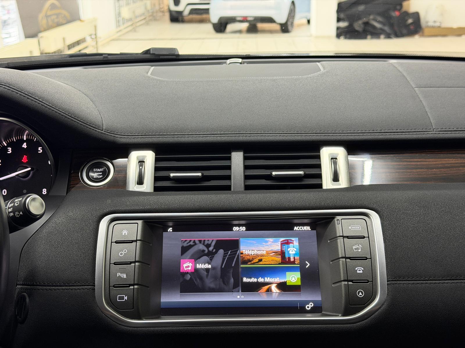 LAND ROVER Range Rover Evoque 2.0 Si4 Pure AT9-image-9