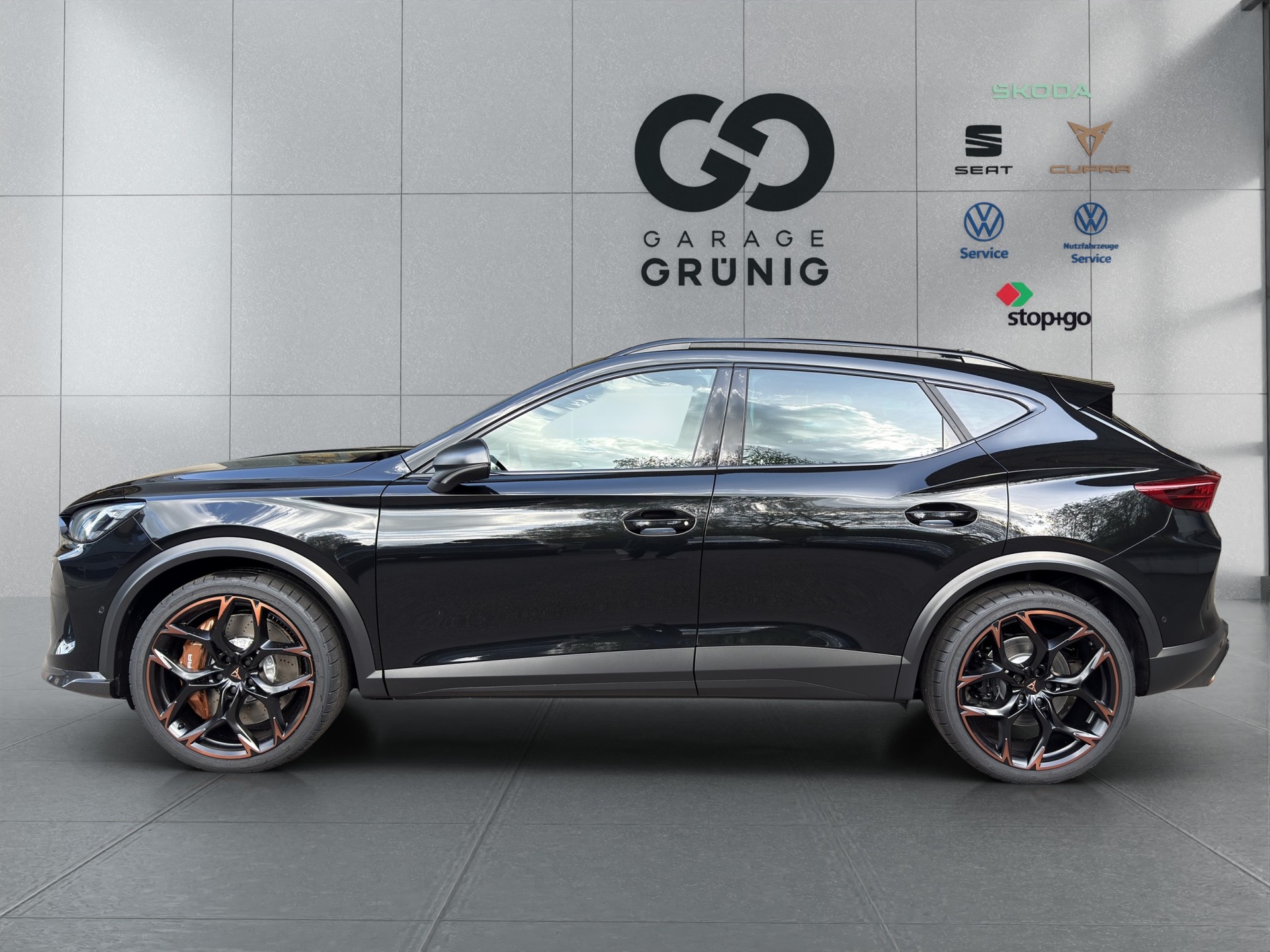 CUPRA Formentor 2.5TSI VZ5 Prime Edition 4Drive DSG-image-2