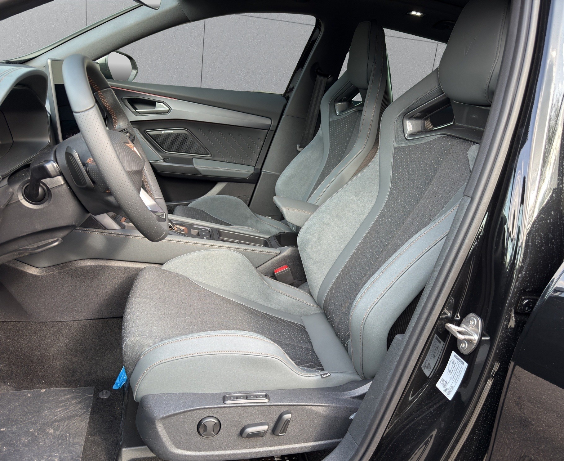 CUPRA Formentor 2.5TSI VZ5 Prime Edition 4Drive DSG-image-10
