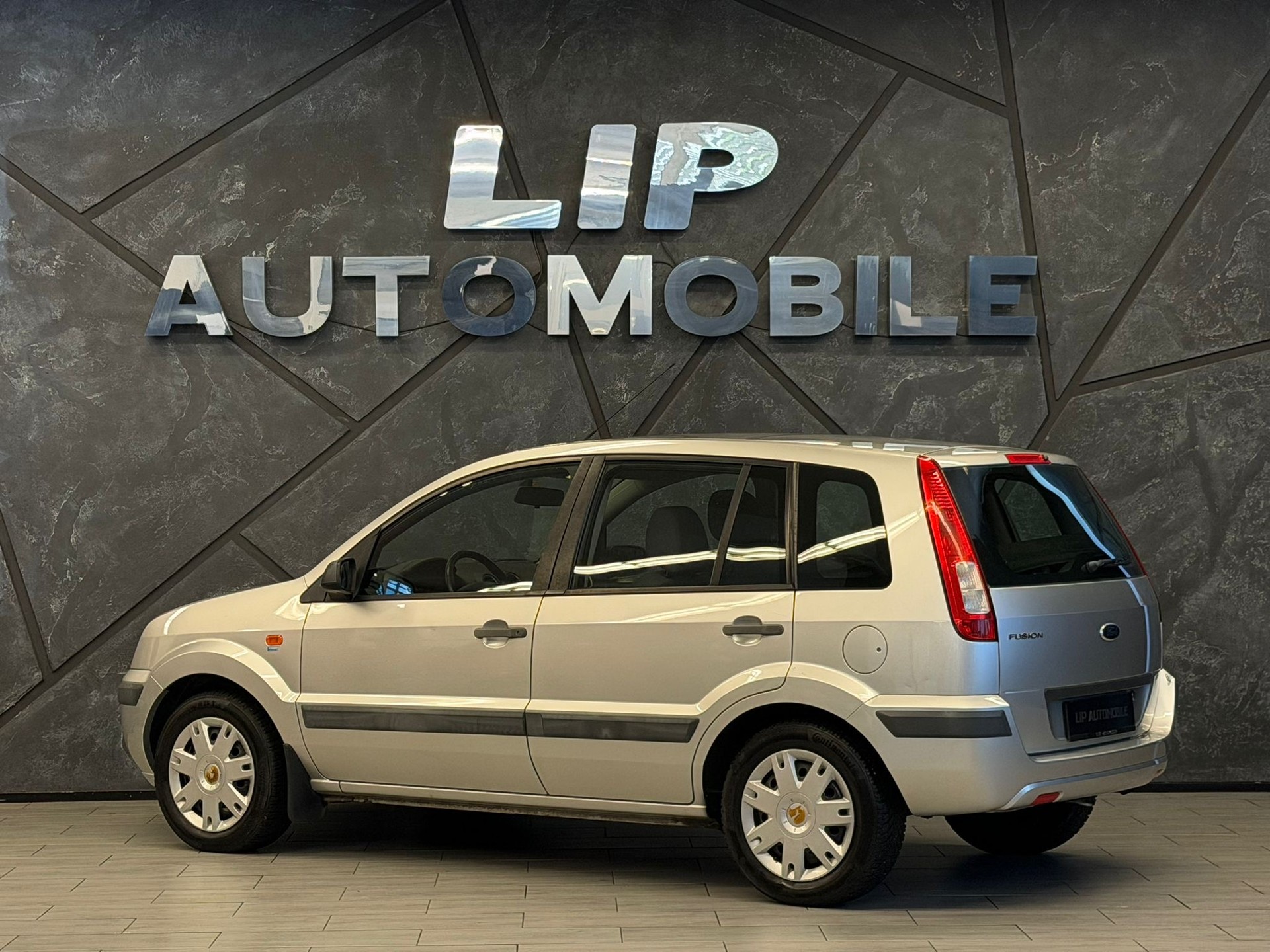 FORD Fusion 1.6 16V Trend-image-7