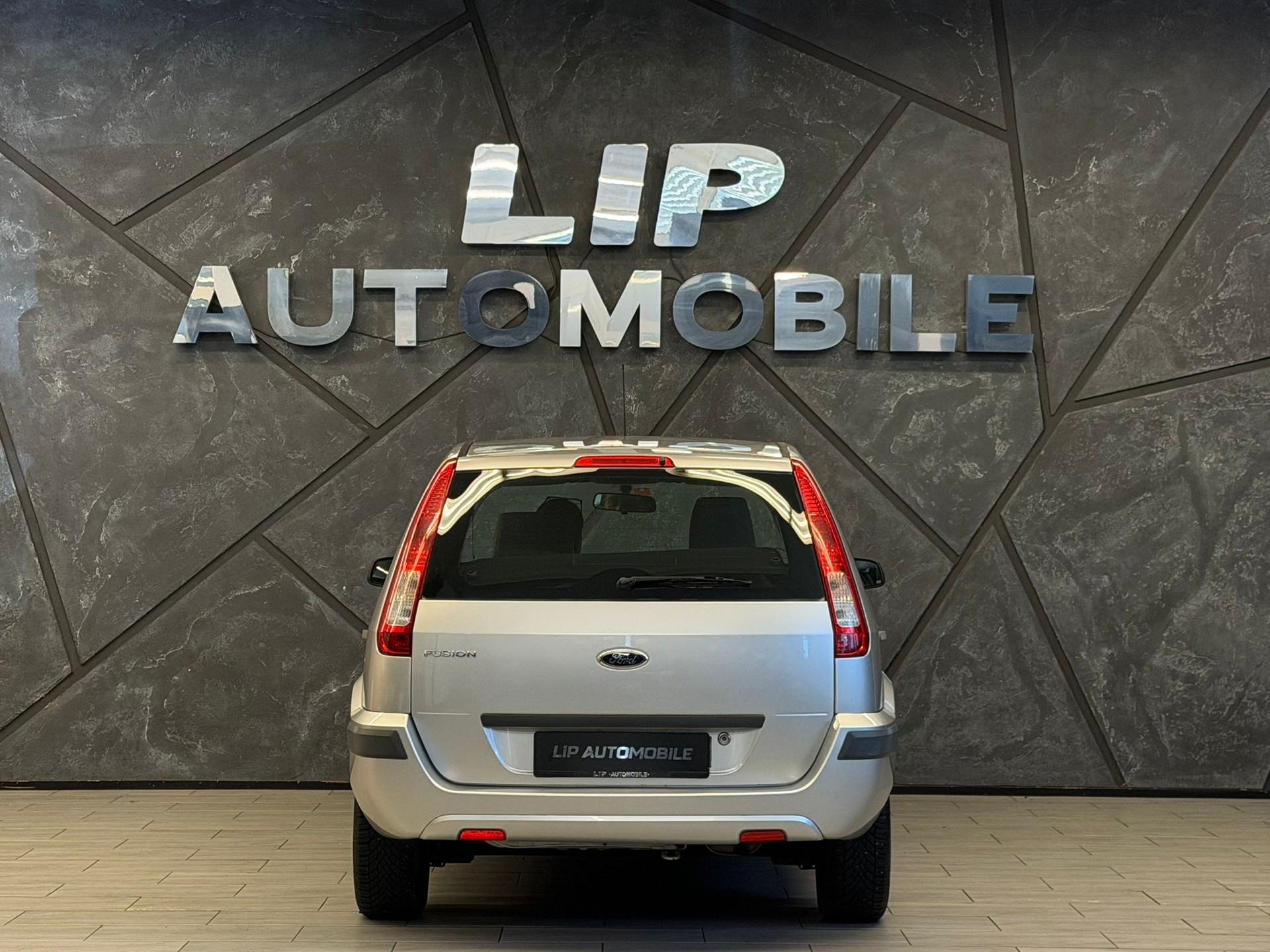 FORD Fusion 1.6 16V Trend-image-6