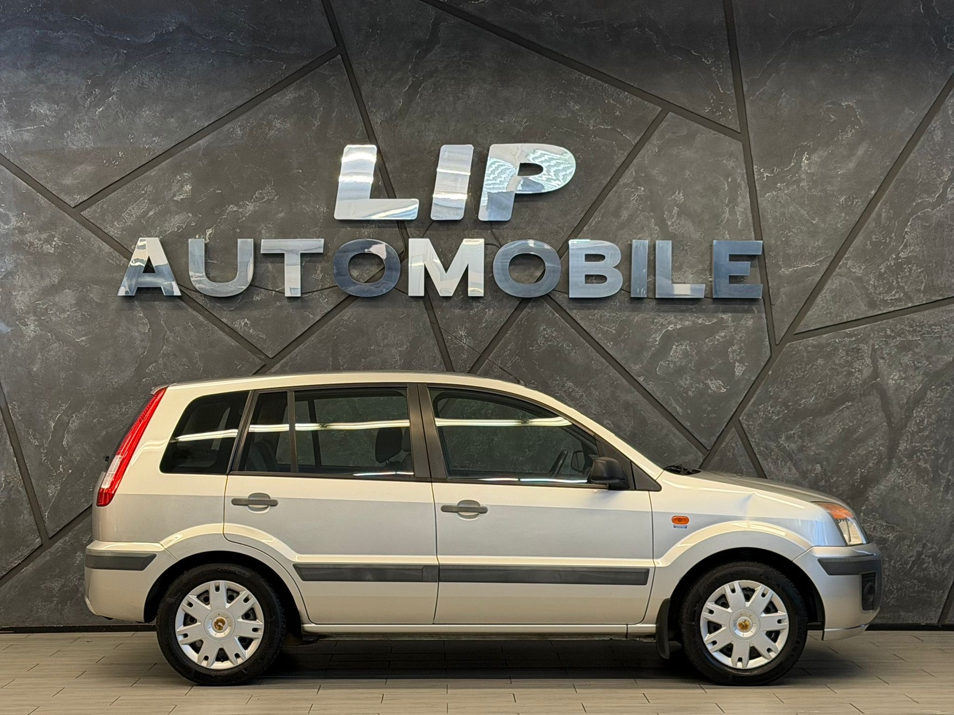 FORD Fusion 1.6 16V Trend-image-3