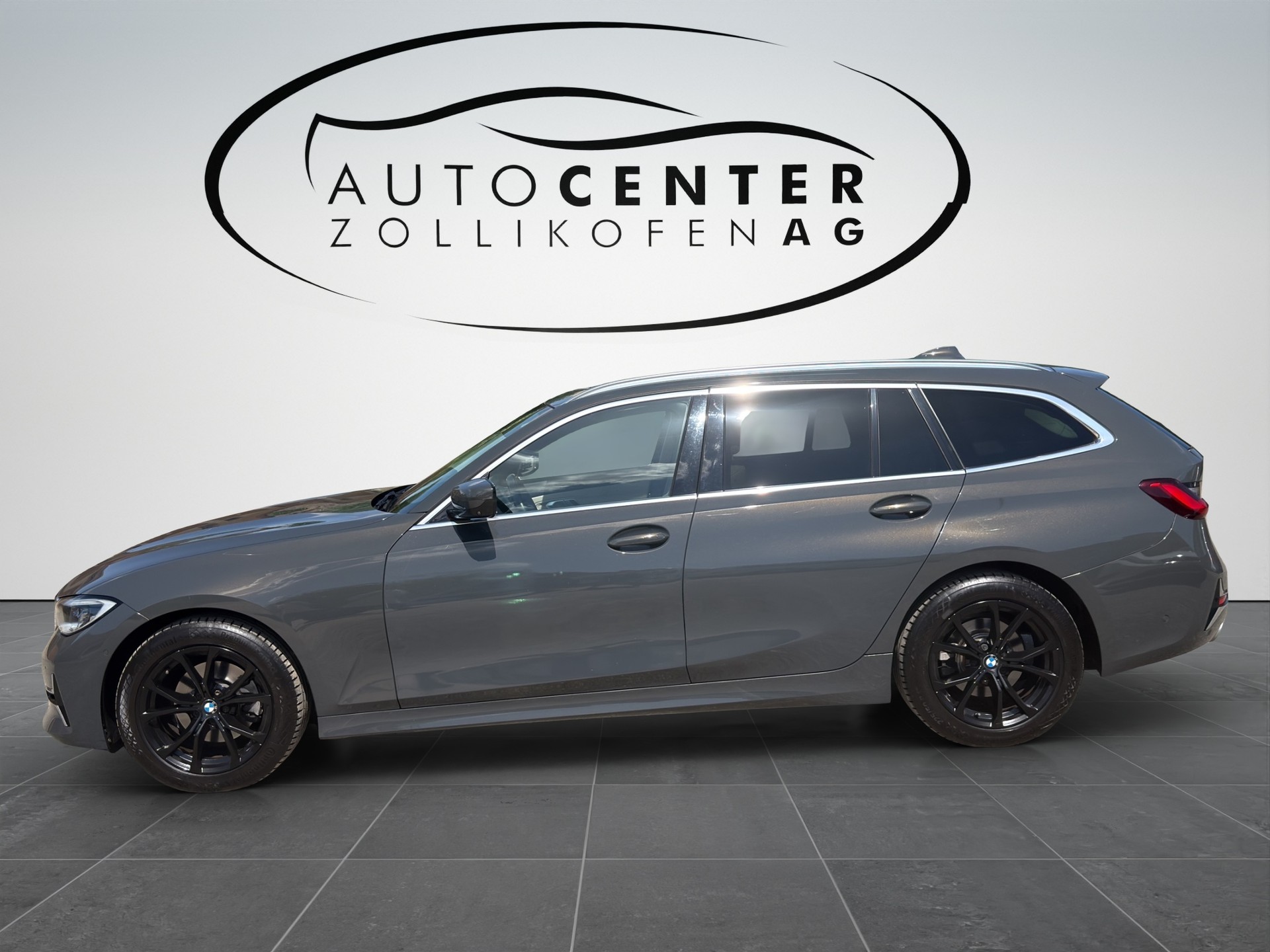 BMW 320d xDrive Touring M Sport Steptronic-image-7