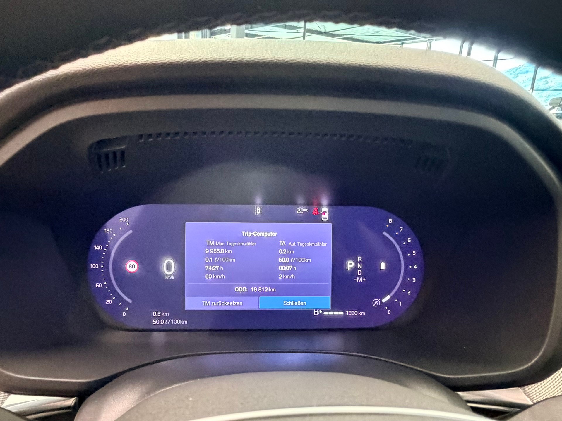 VOLVO XC60 FACELIFT B5 Benzin Mild Hybrid AWD Black Edition Geartronic-image-28