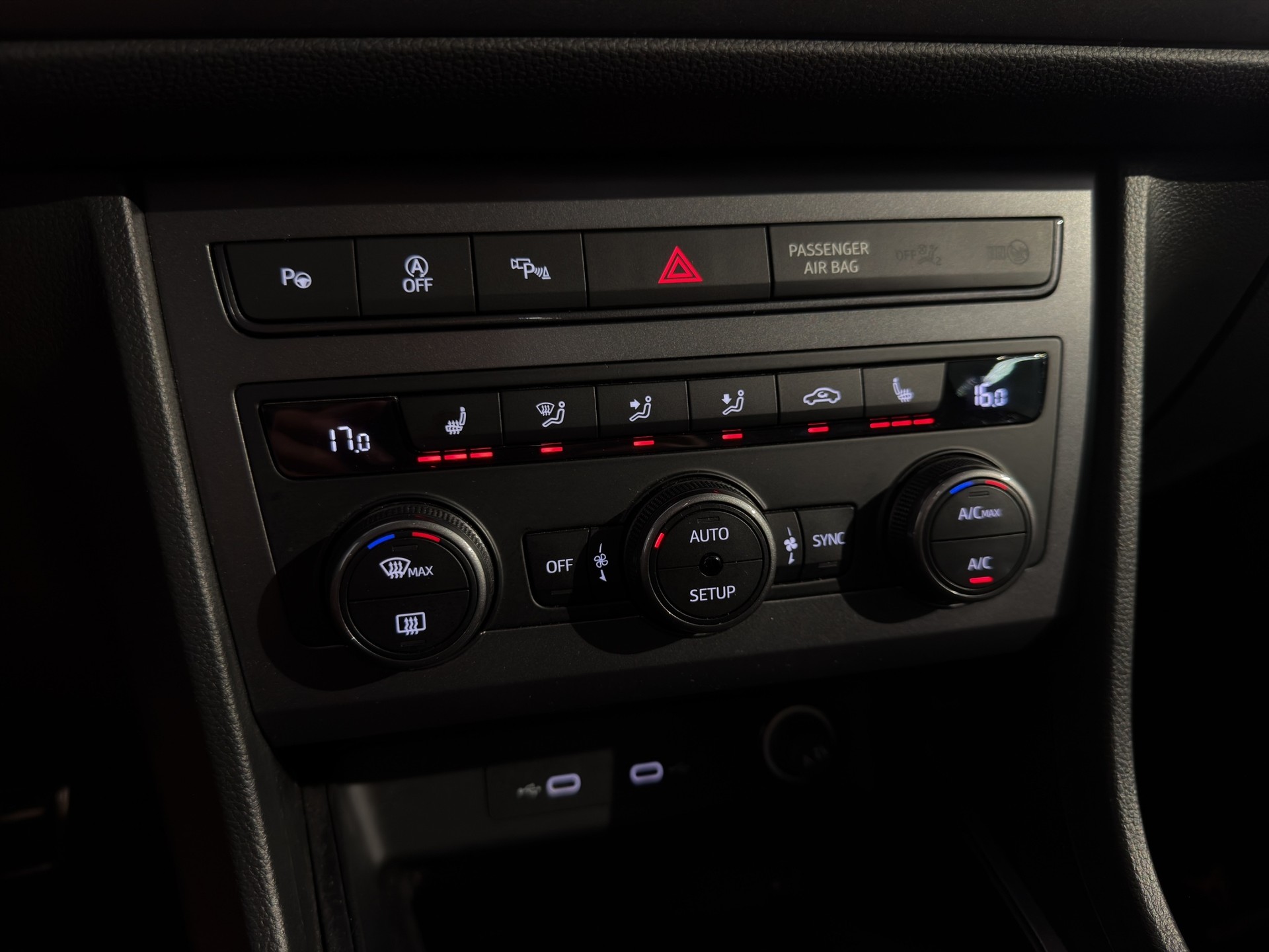 CUPRA Ateca 2.0TSI VZ 4Drive DSG-image-18