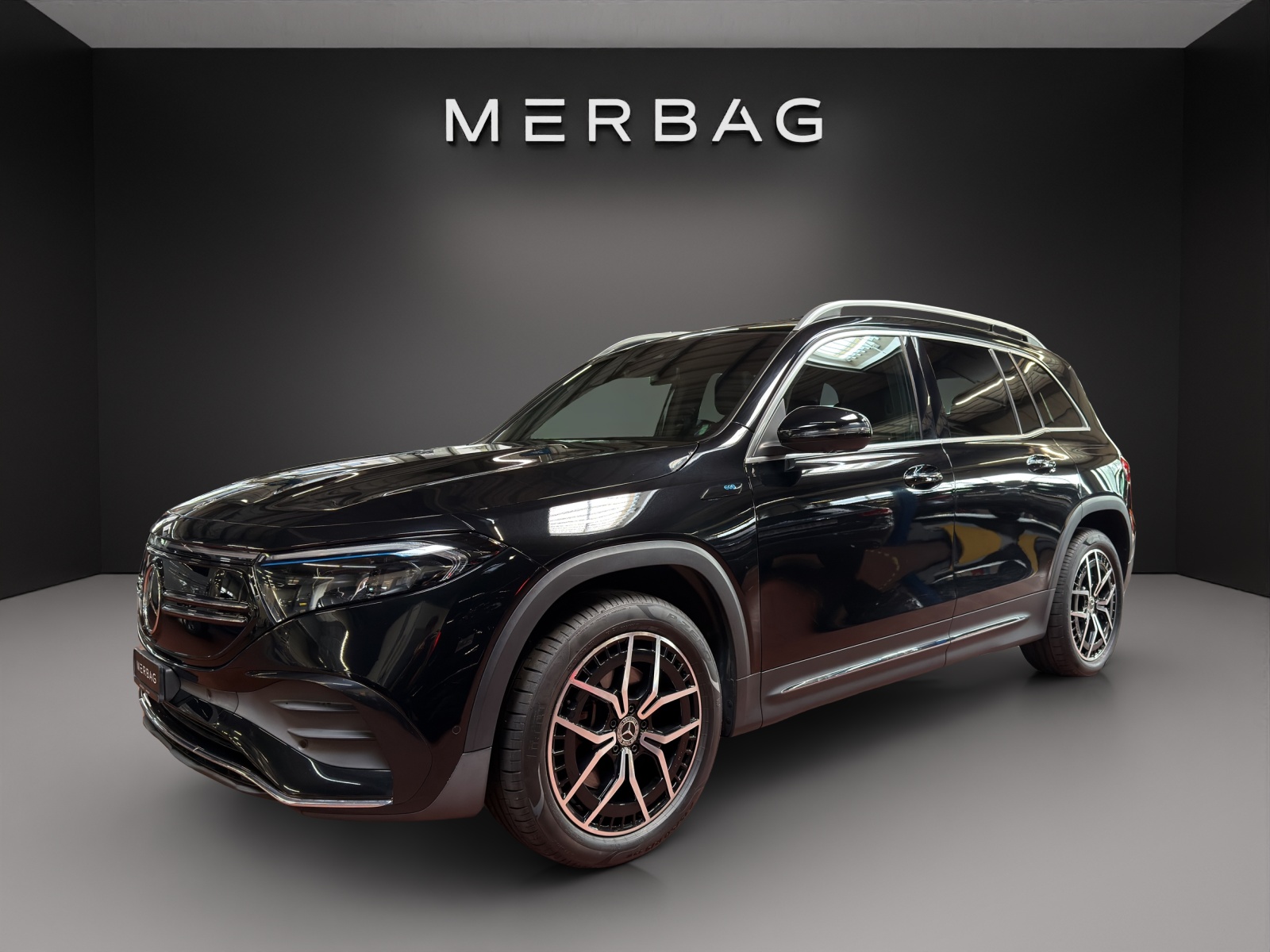 MERCEDES-BENZ EQB 350 AMG Line 4Matic-image-0