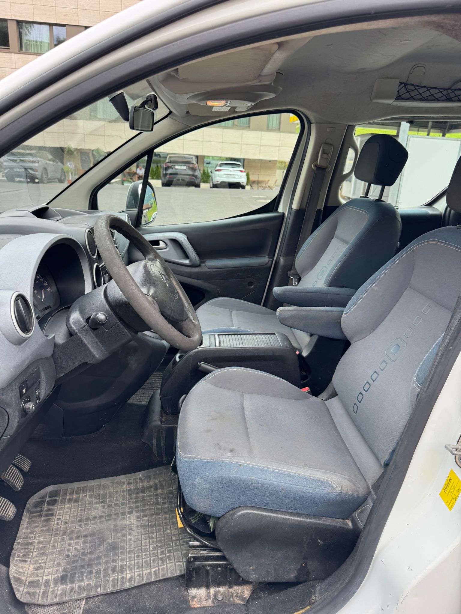 CITROEN Berlingo 1.6 16V Multispace-image-4