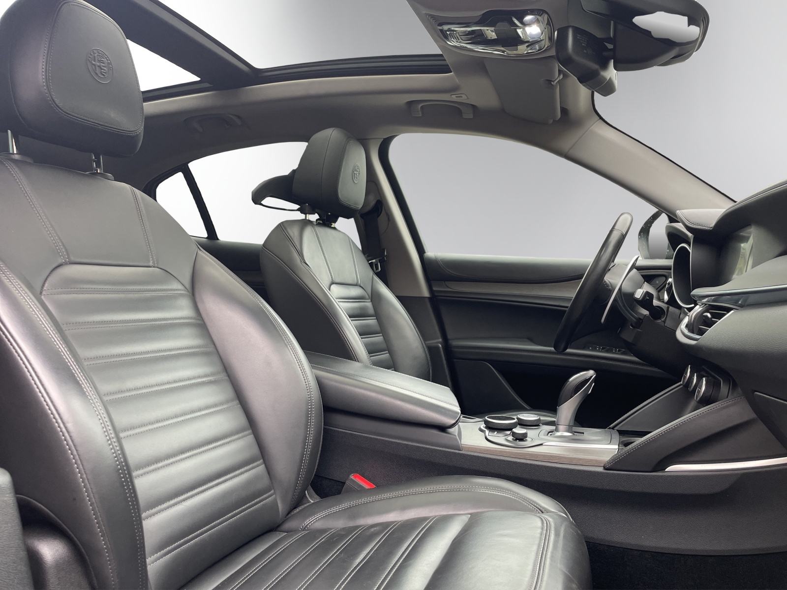 ALFA ROMEO Stelvio 2.2 JTDM Executive Q4 Automatic-image-12