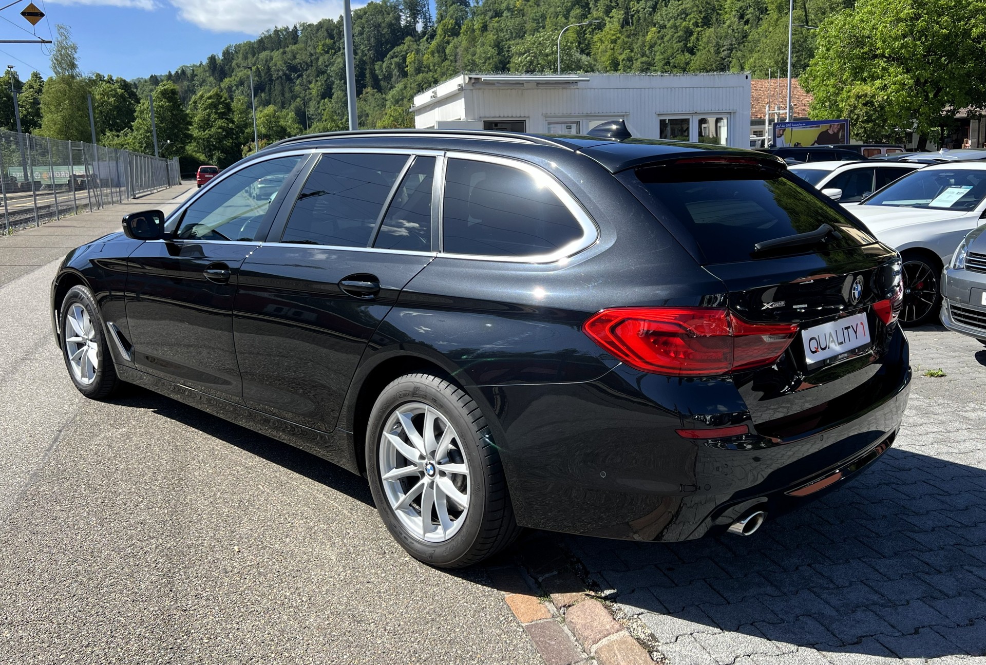 BMW 520d xDrive Touring Steptronic-image-2
