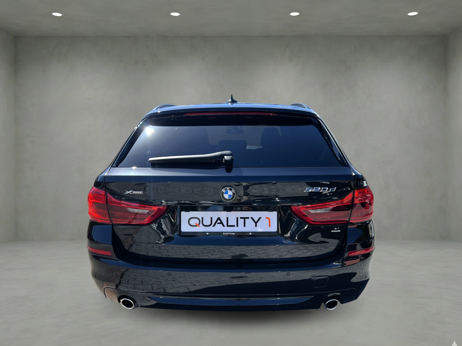 BMW 520d xDrive Touring Steptronic-image-3