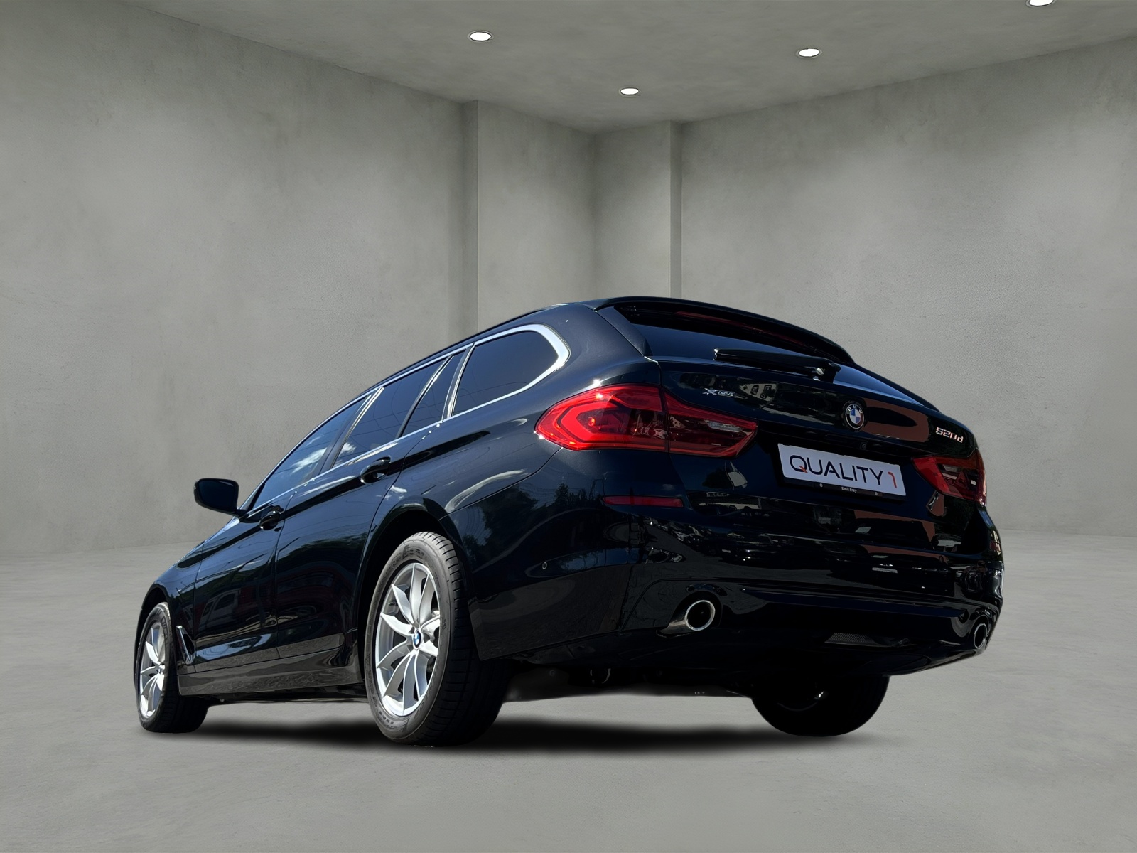 BMW 520d xDrive Touring Steptronic-image-9