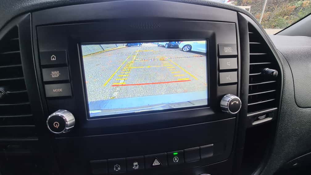 MERCEDES-BENZ Vito 116 BlueTec Tourer Pro 4Matic 7G-Tronic ** 6-Plätzer ** Gr-Navi ** RF-Kamera ** PDC V+H ** Frisch Ab MFK & Service **-image-10
