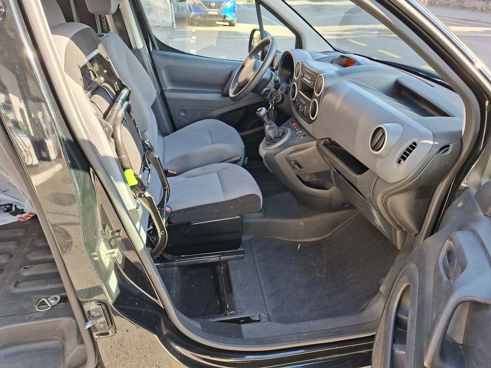 PEUGEOT Partner Kaw. L1 1.6 98 Urban-image-13