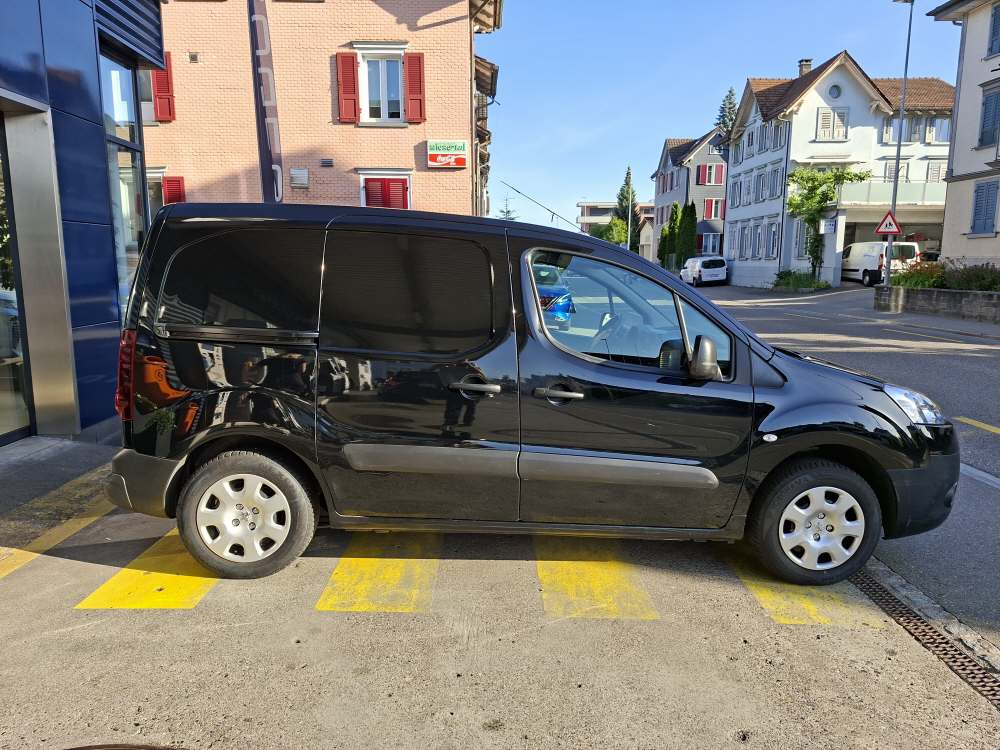 PEUGEOT Partner Kaw. L1 1.6 98 Urban-image-5