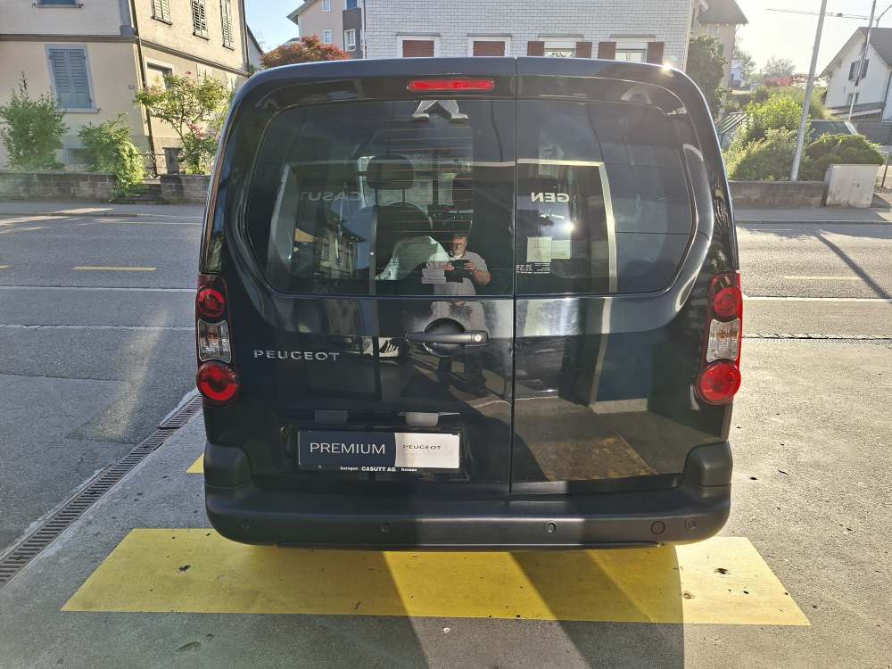 PEUGEOT Partner Kaw. L1 1.6 98 Urban-image-4
