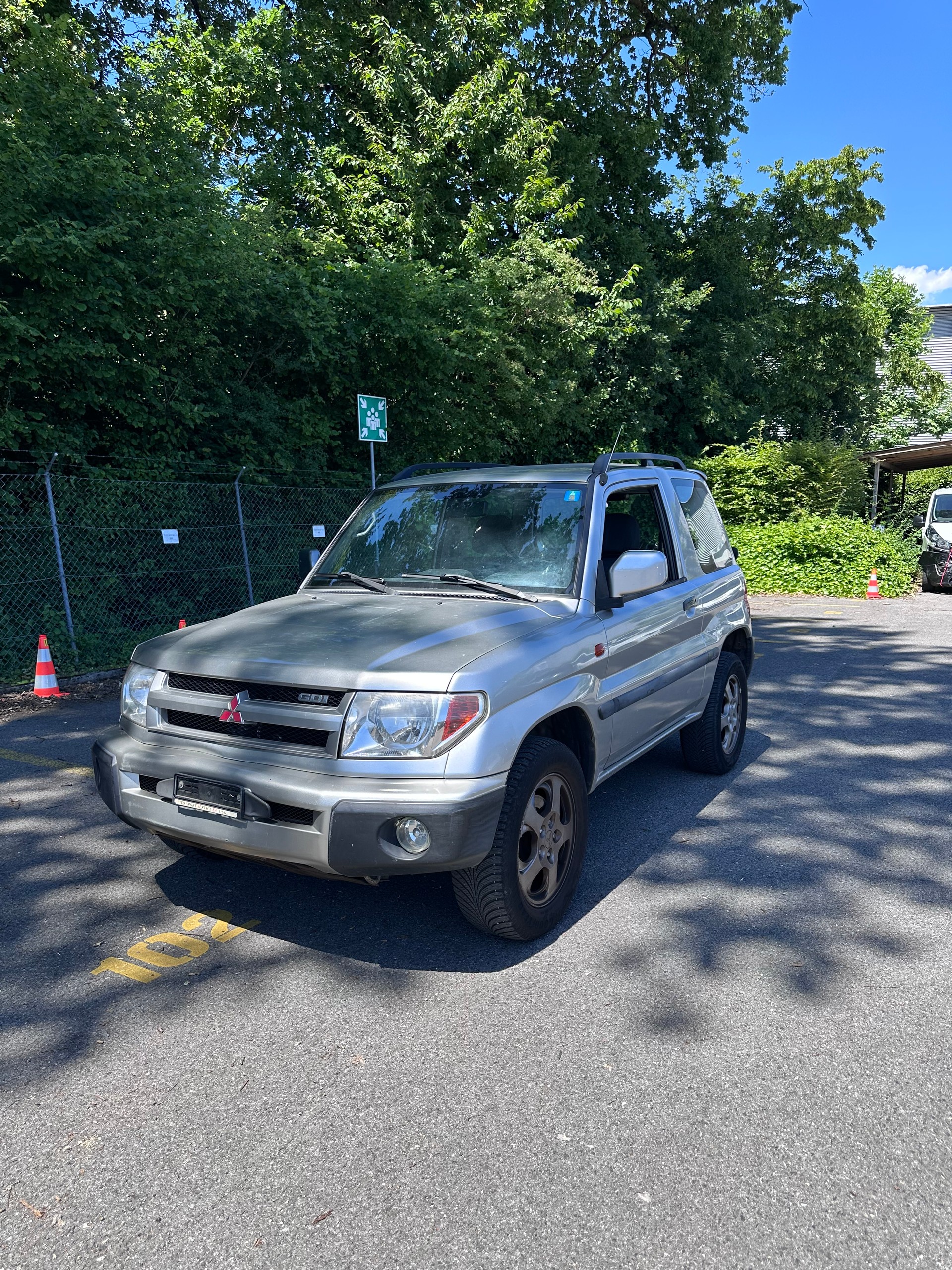 MITSUBISHI Pajero Pinin 2.0 Premium-image-0