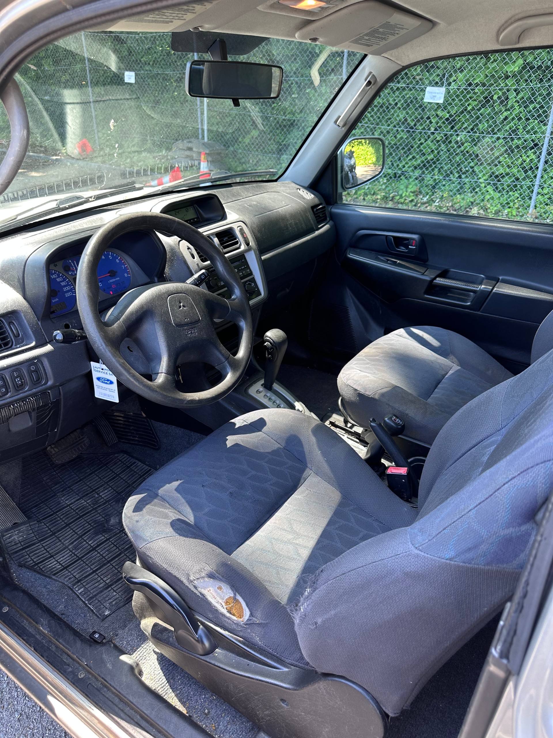MITSUBISHI Pajero Pinin 2.0 Premium-image-8