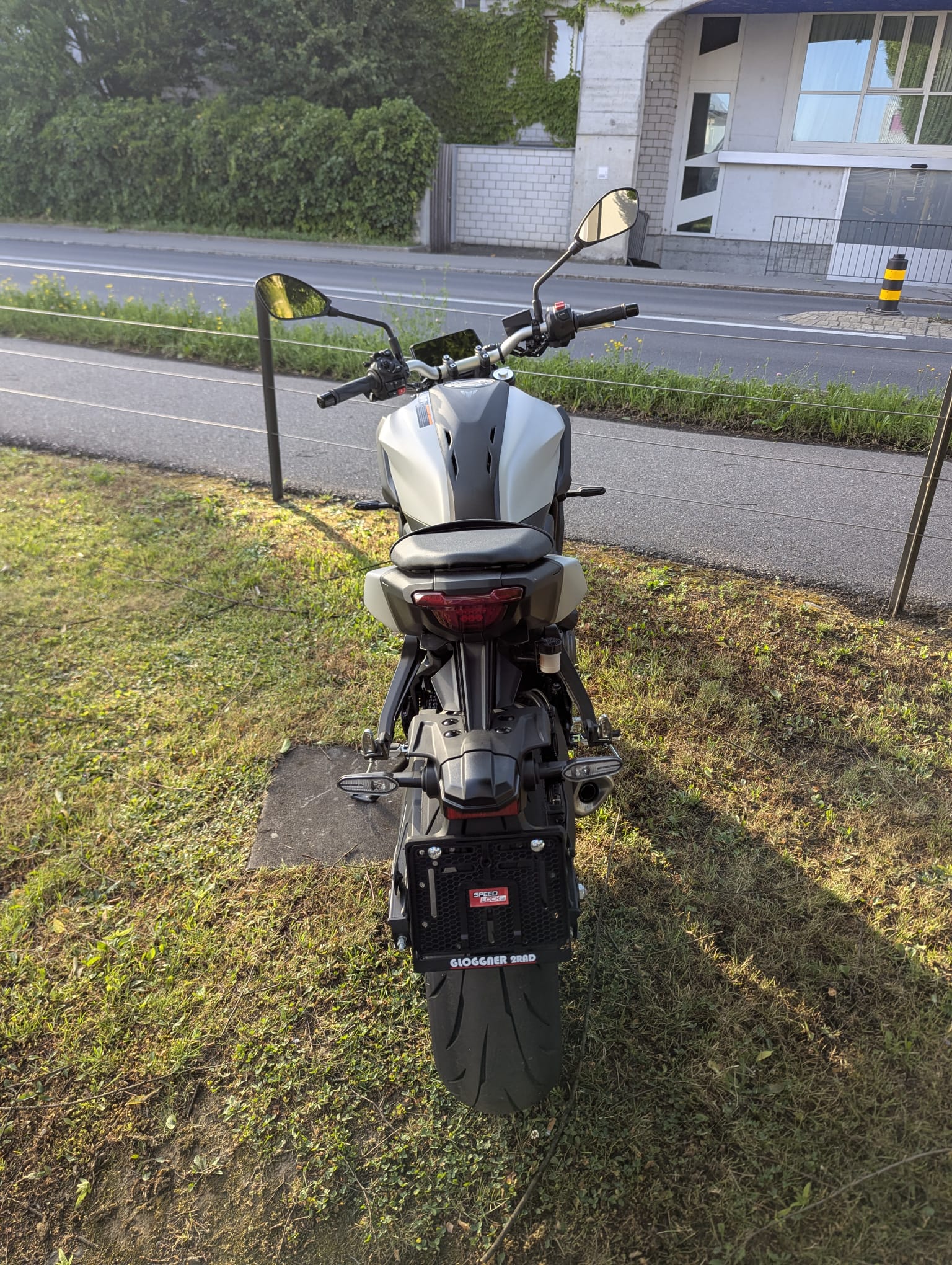 YAMAHA MT-07 Y-AMT-image-4