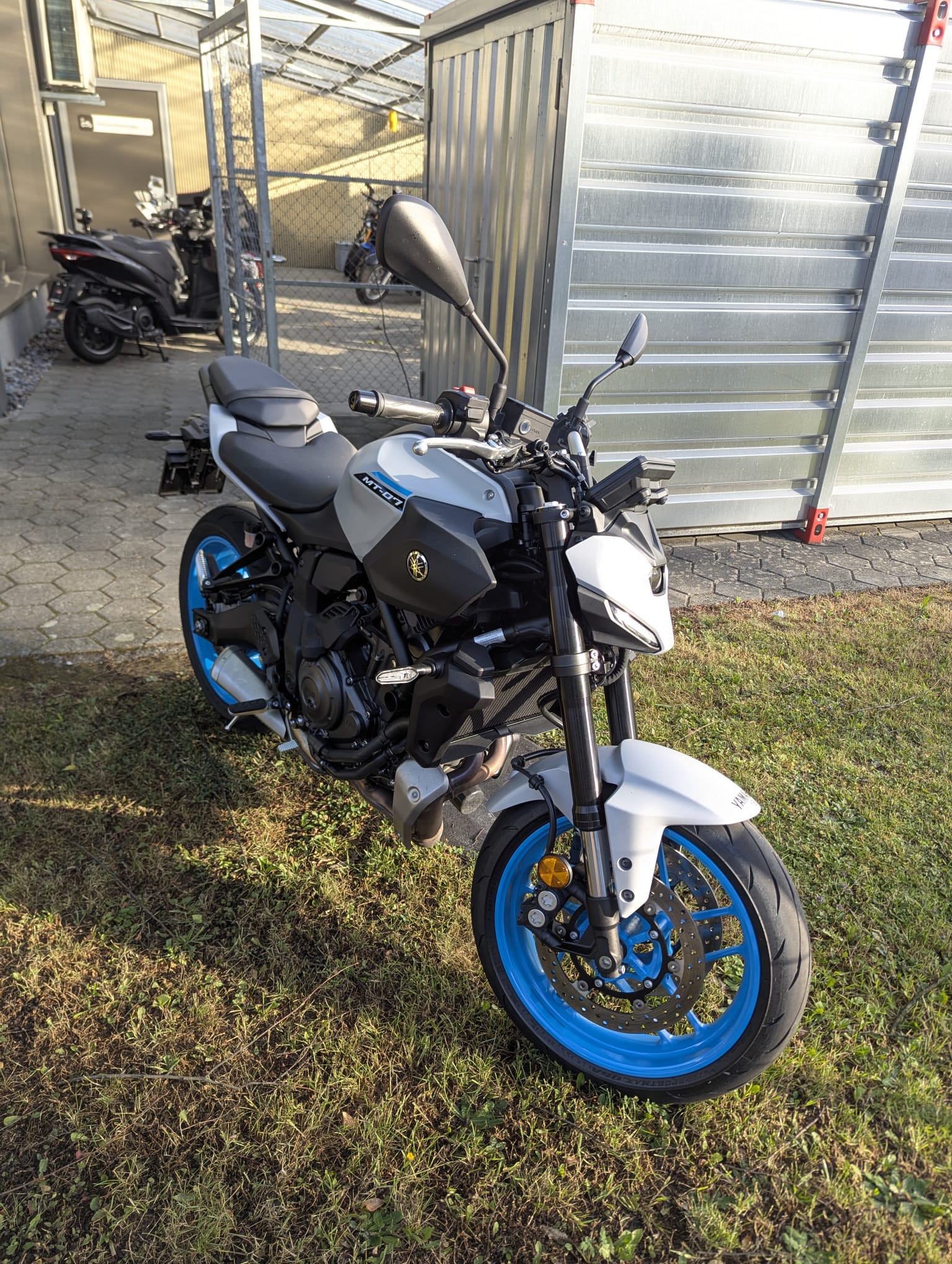 YAMAHA MT-07 Y-AMT-image-1