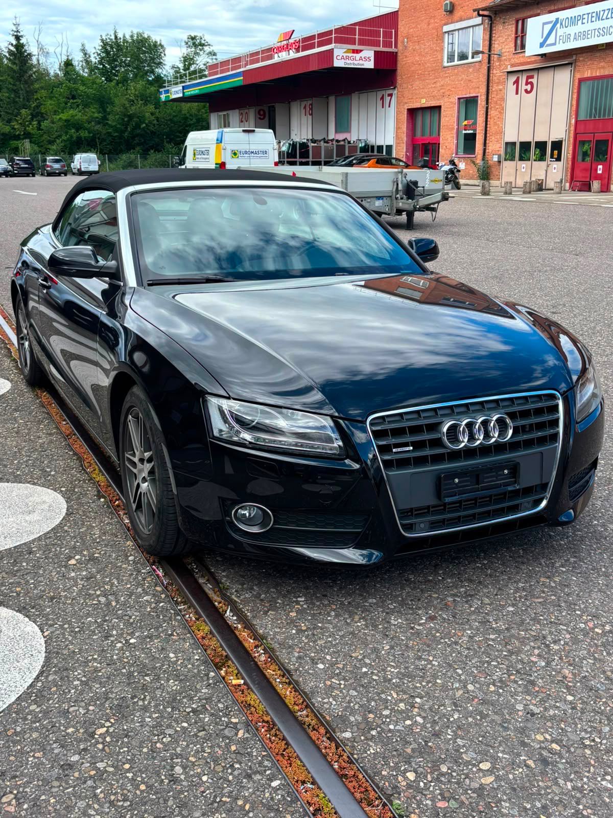 AUDI AUDI A5 quattro S-Tronic-image-3