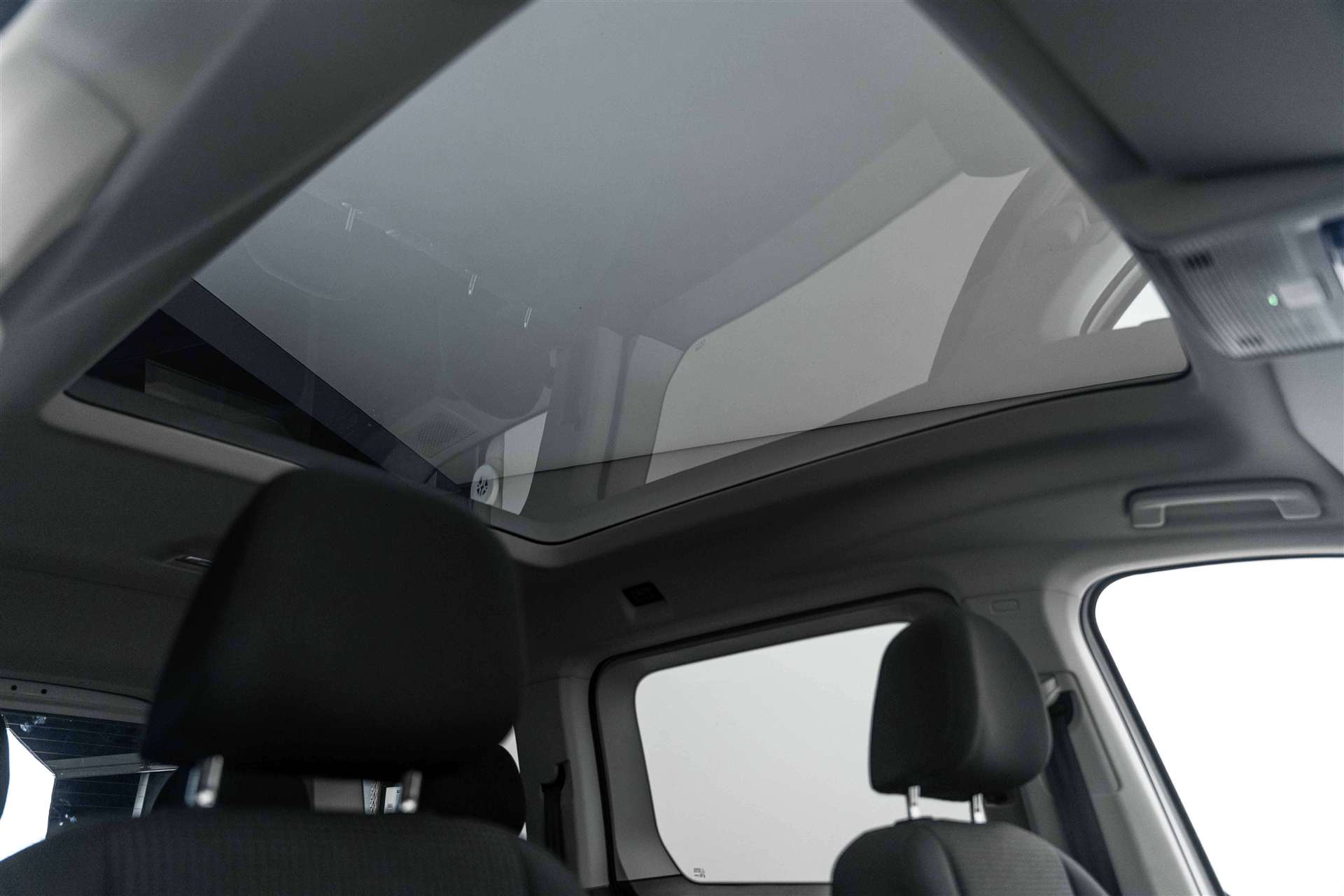 VW Caddy Maxi 2.0 TDi 4Motion 7-Plätzer NEW-image-13