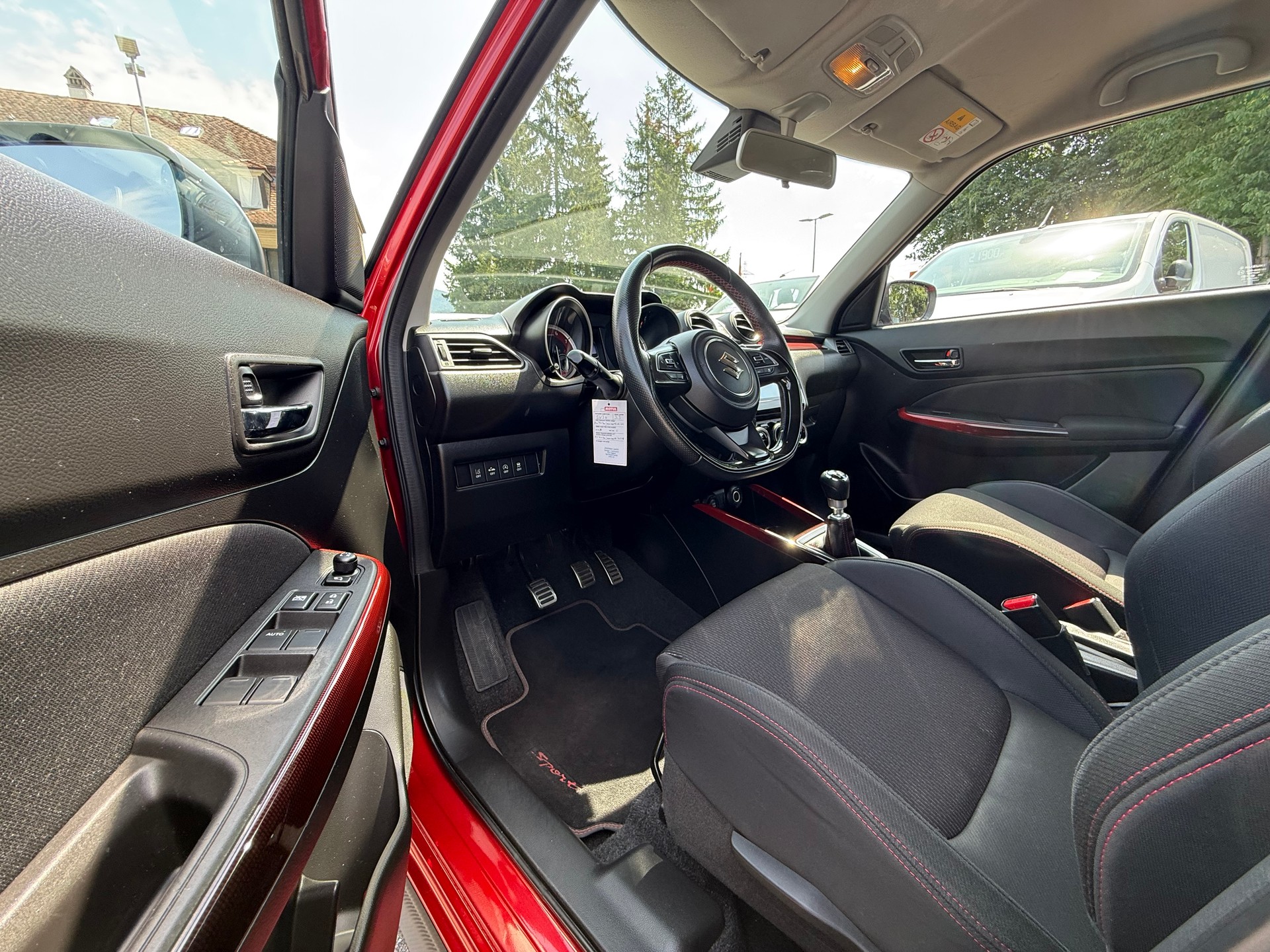 SUZUKI Swift Sport 1.4i 16V Compact Top-image-8