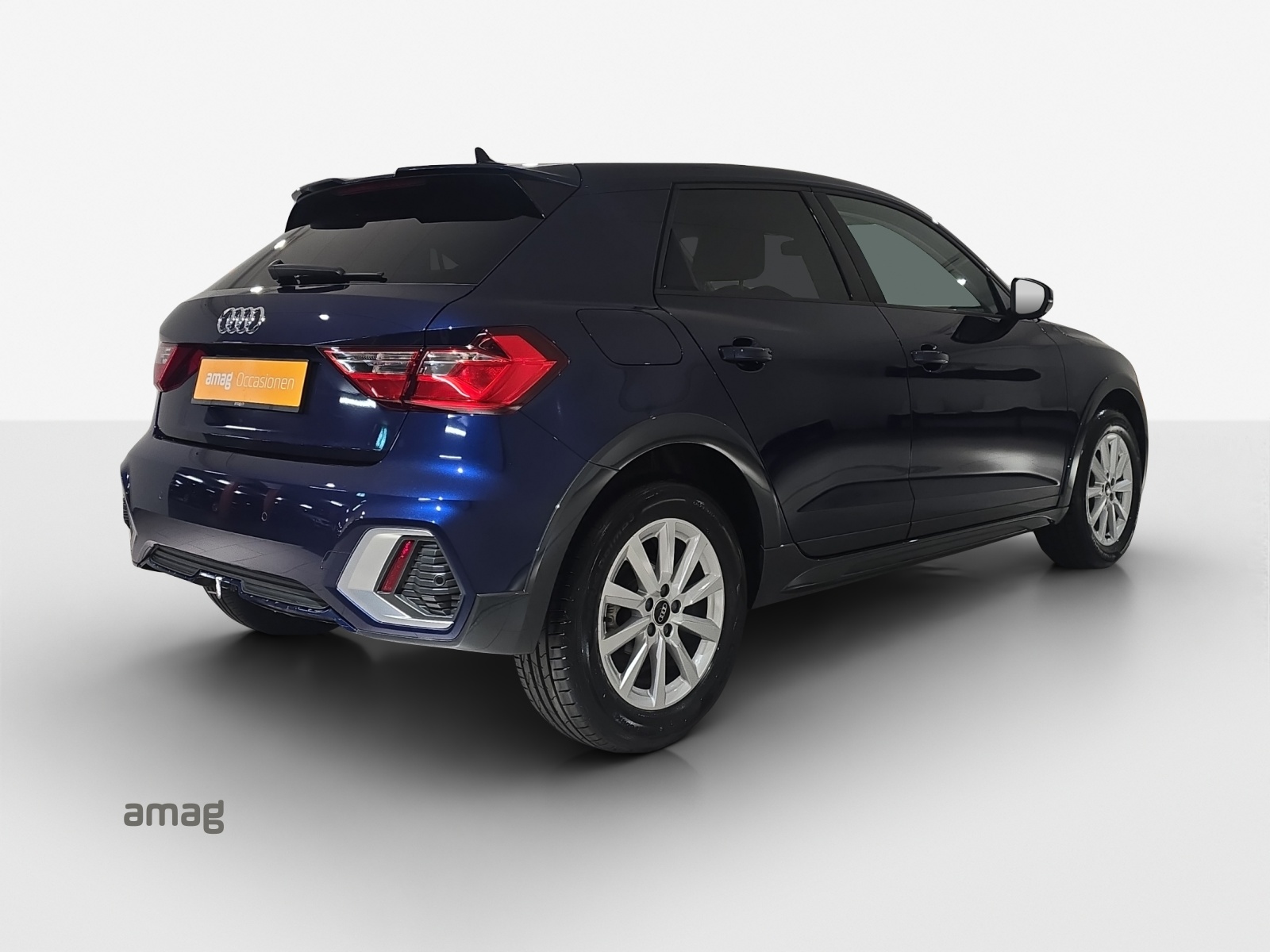 AUDI A1 allstreet 30 TFSI S-tronic-image-4