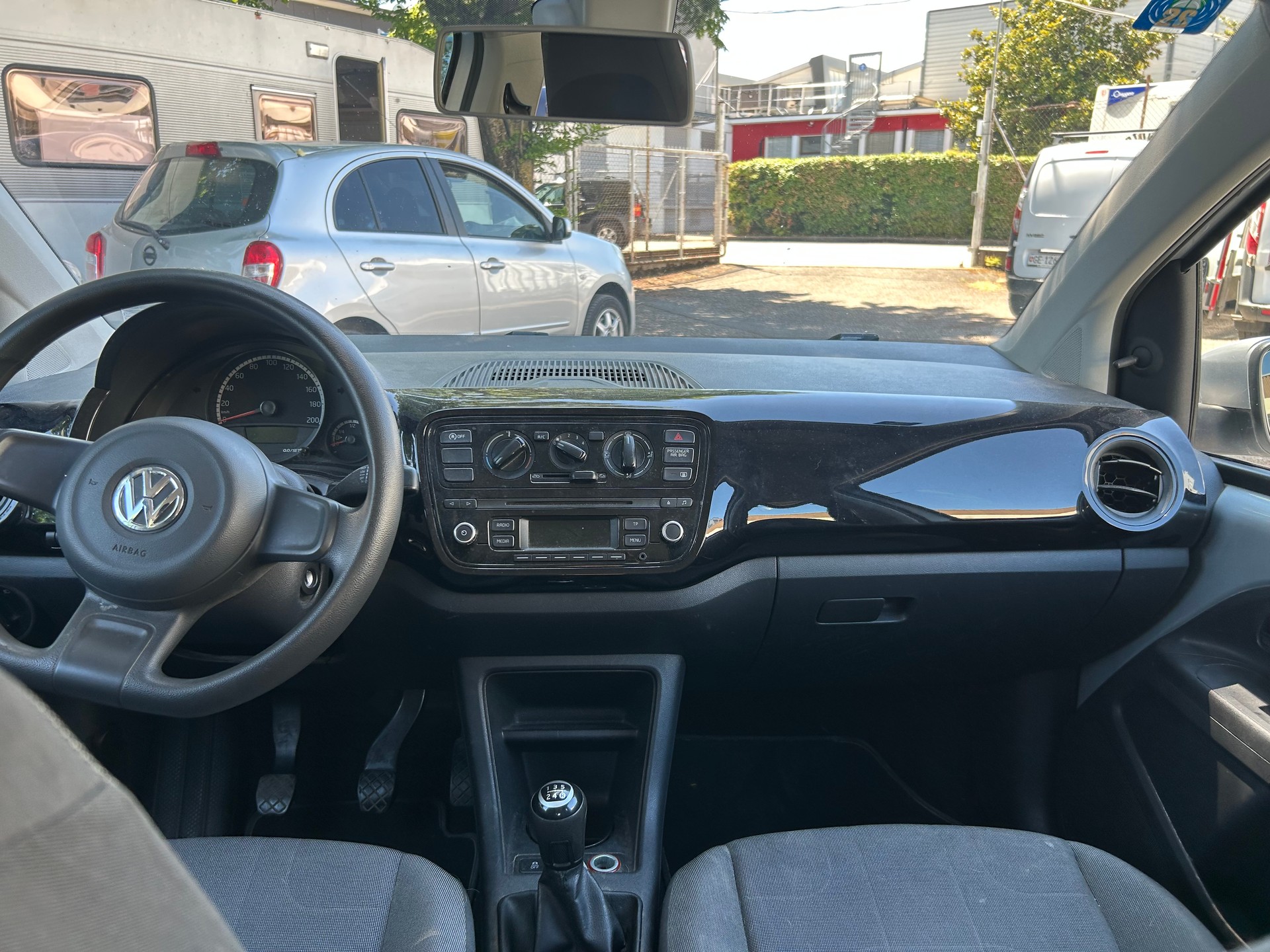 VW Up 1.0 BMT move up-image-10