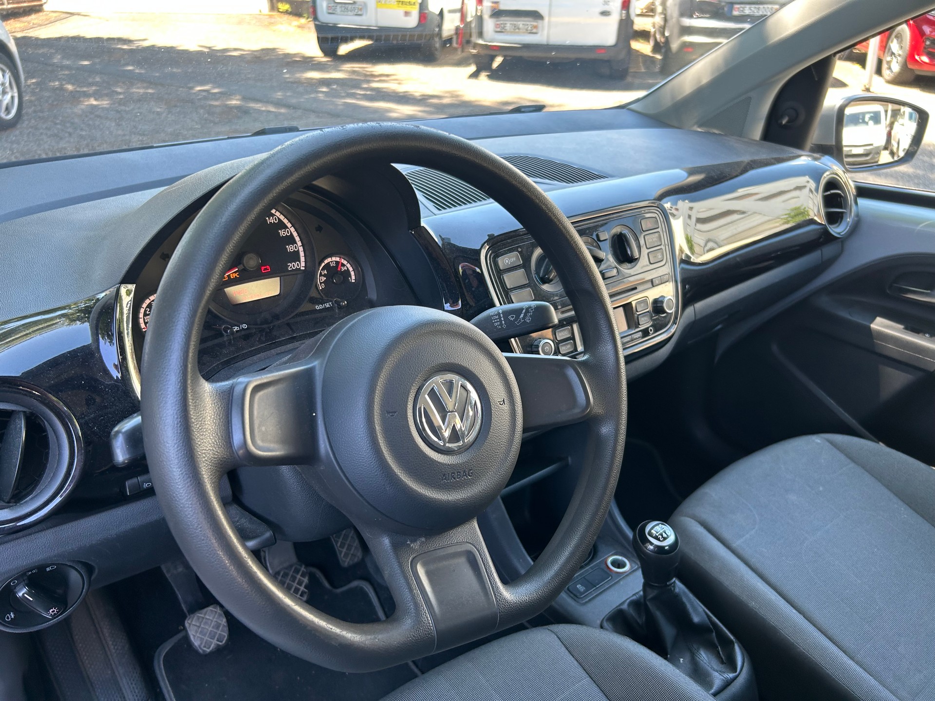 VW Up 1.0 BMT move up-image-12